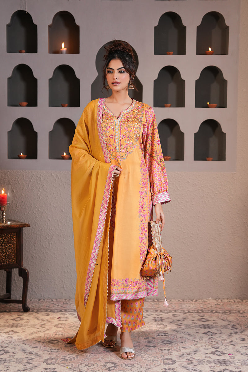 Mehreen Gulabi Dupatta