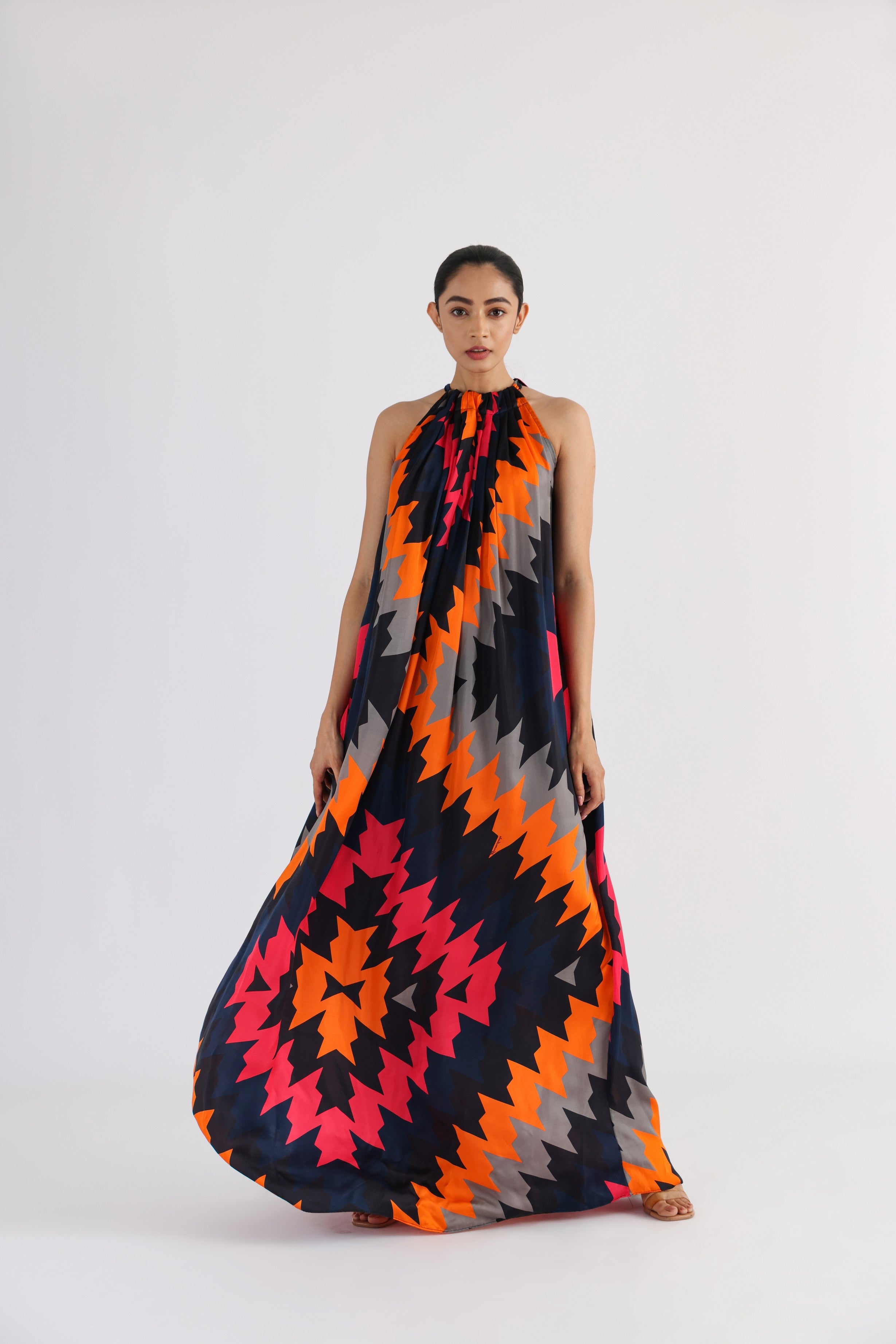 THE HALTER FLOW DRSS