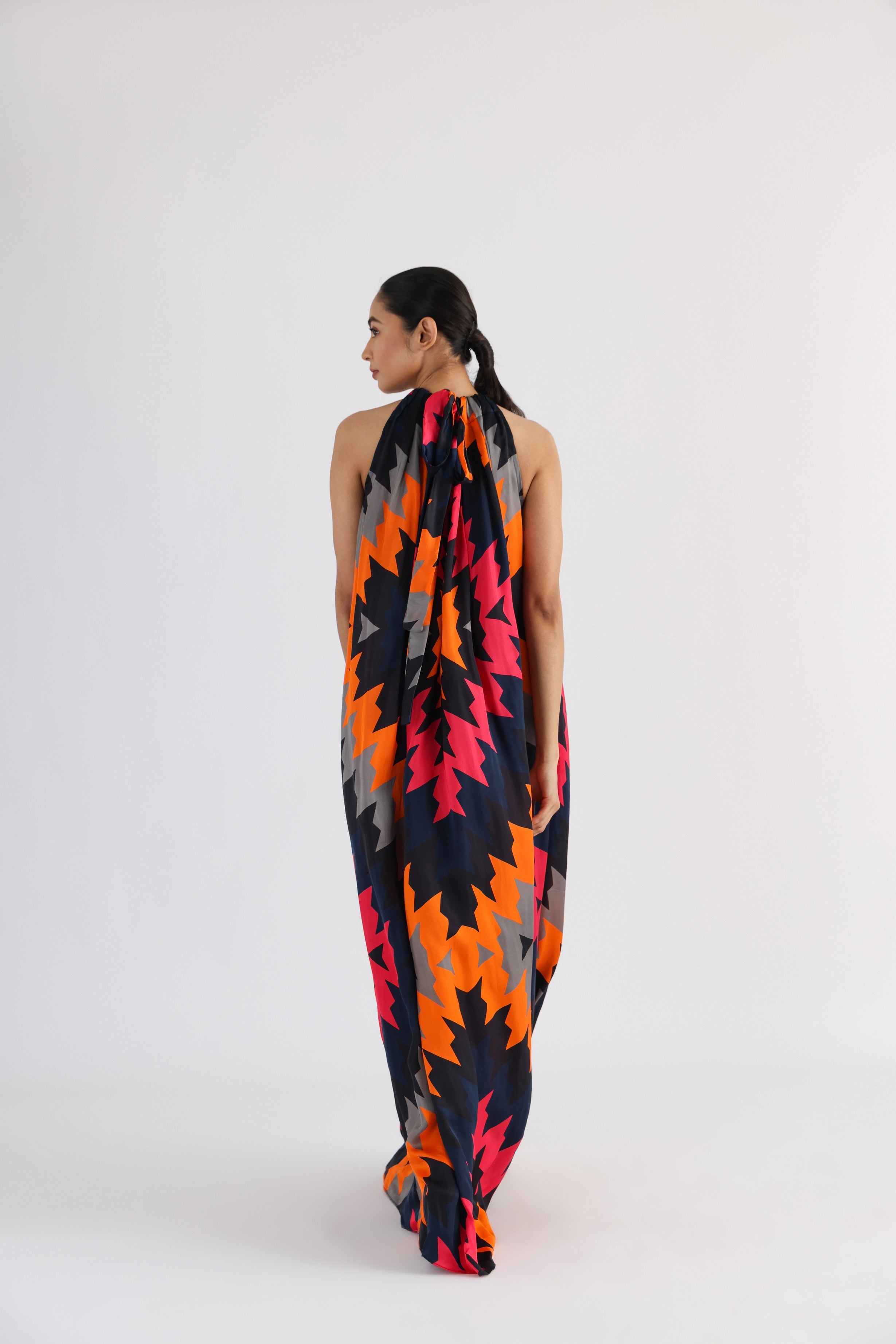 THE HALTER FLOW DRSS