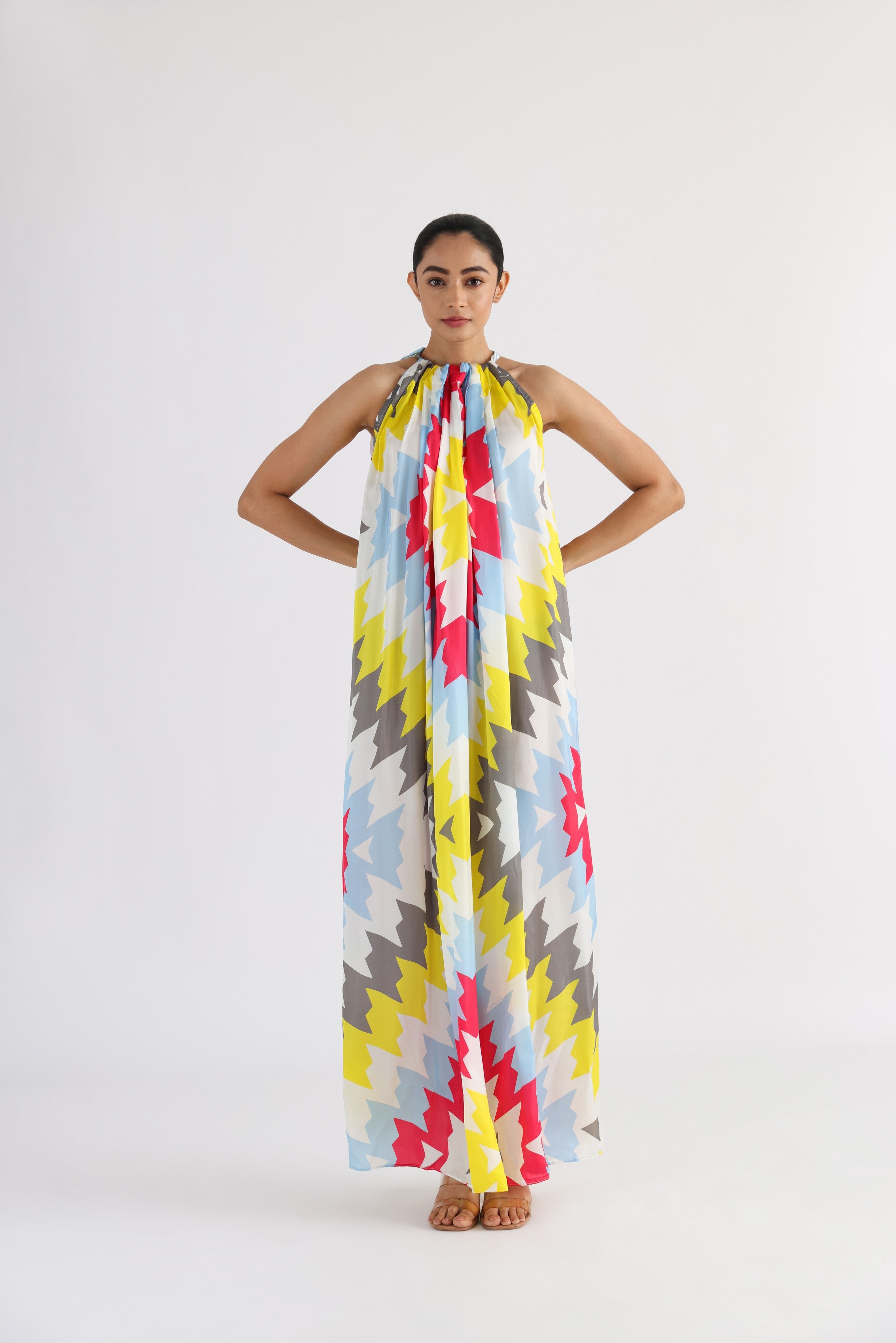 THE HALTER FLOW DRSS