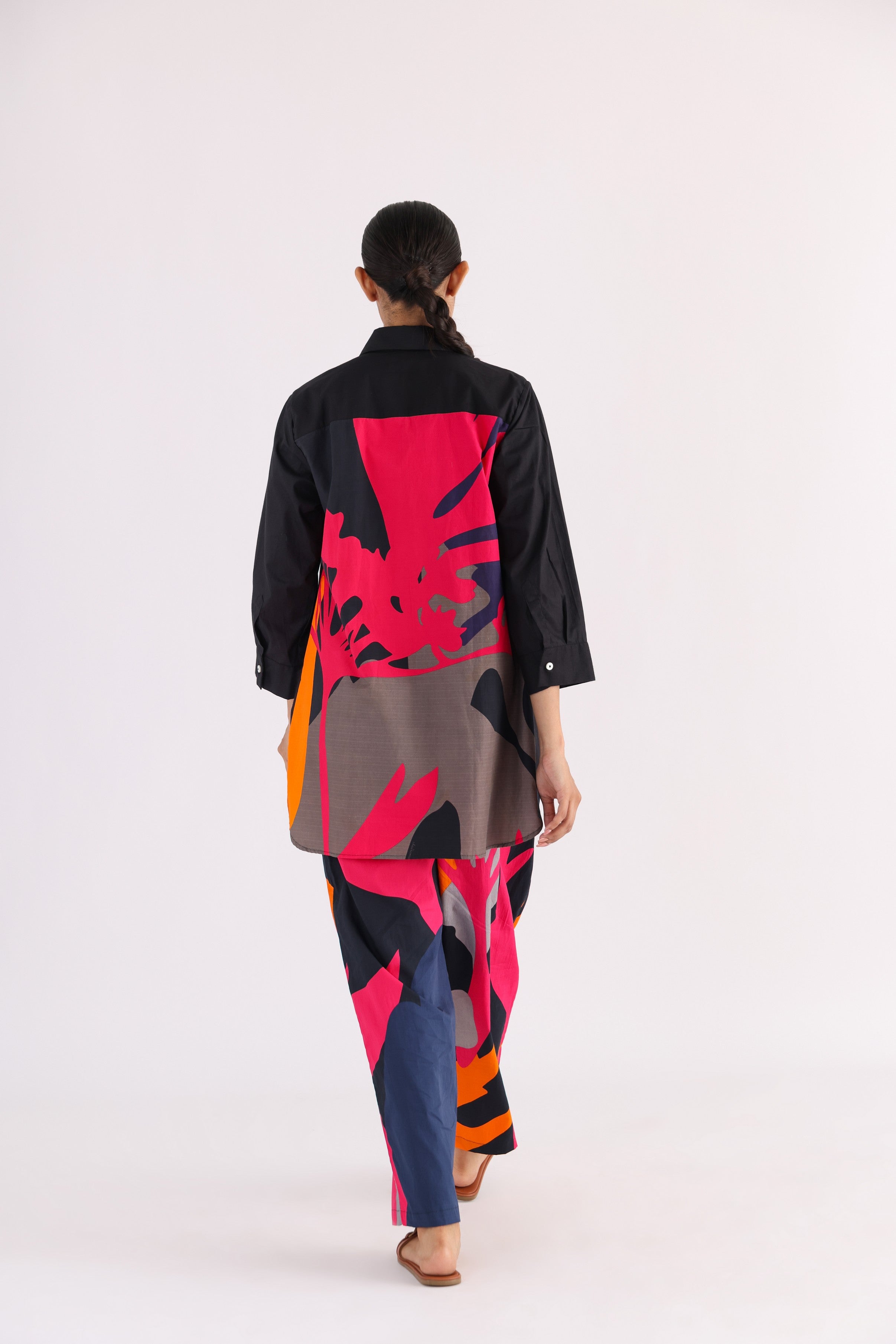 V-BLOCK SHIRT