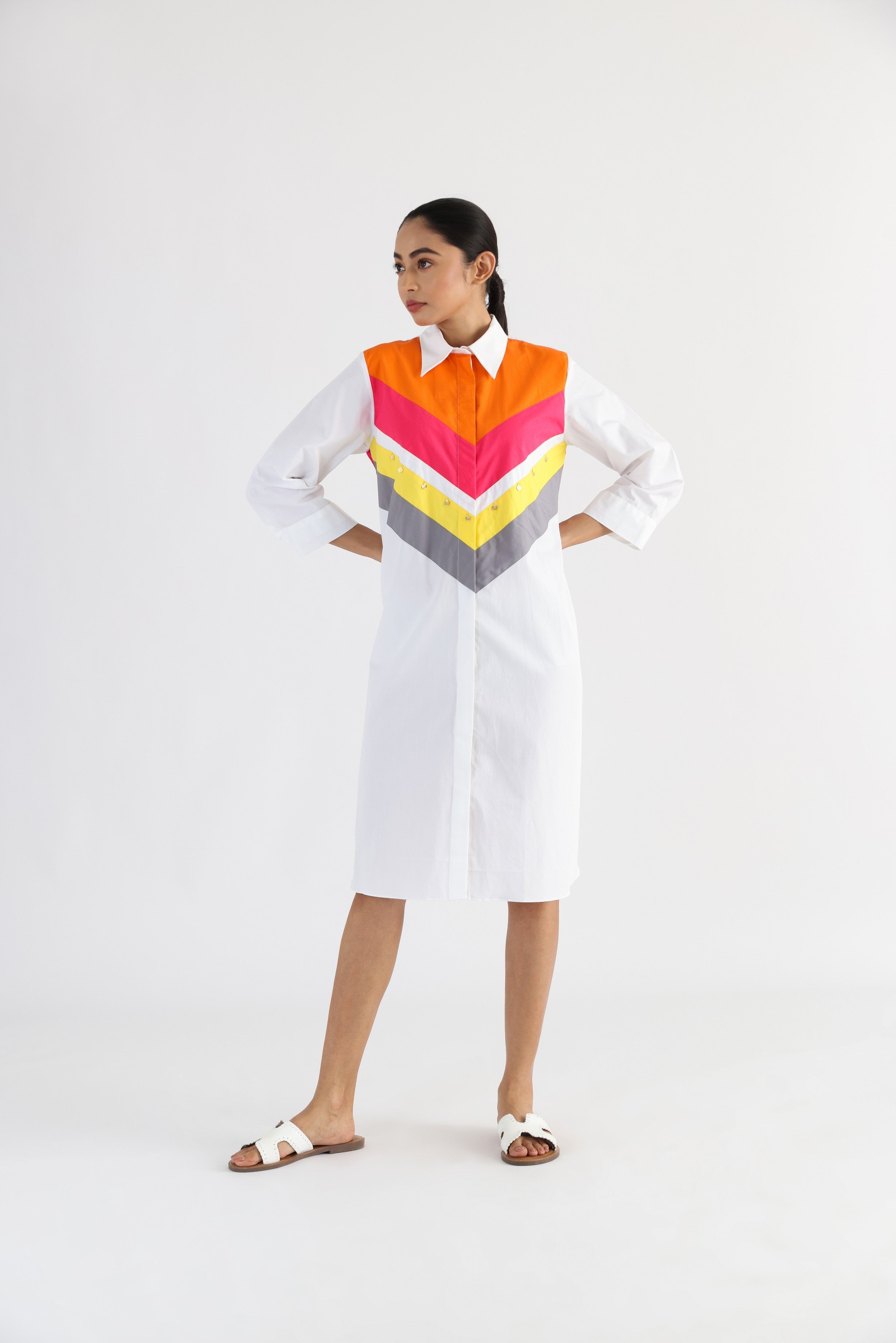 V-BLOCK DRESS