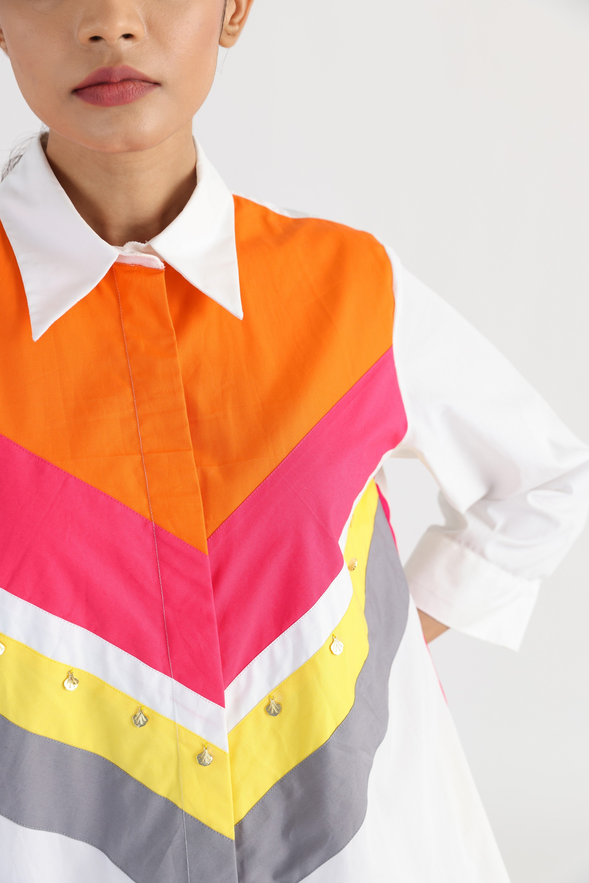 V-BLOCK DRESS
