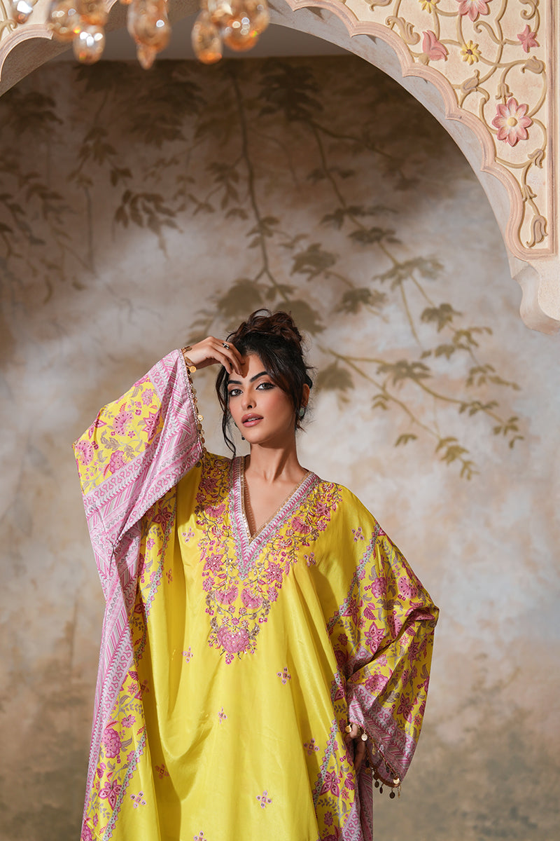 Nargis Naayab Kaftan Set