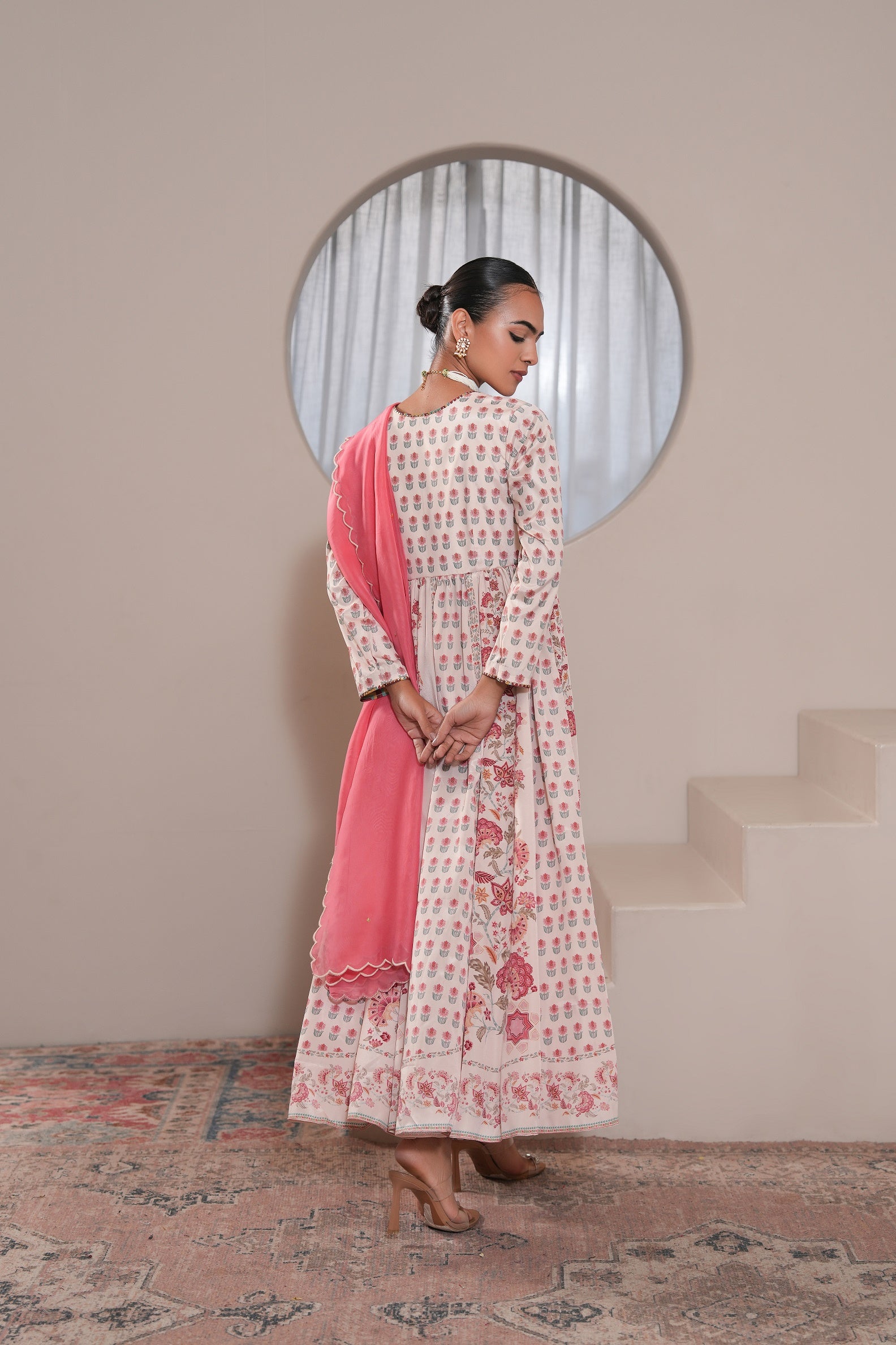 Aaliyah Mehrunissa Dupatta