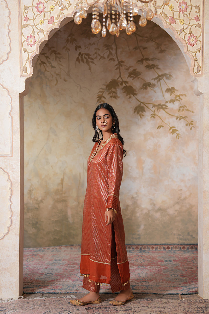 Zangi Gota Kurta Set With Dupatta