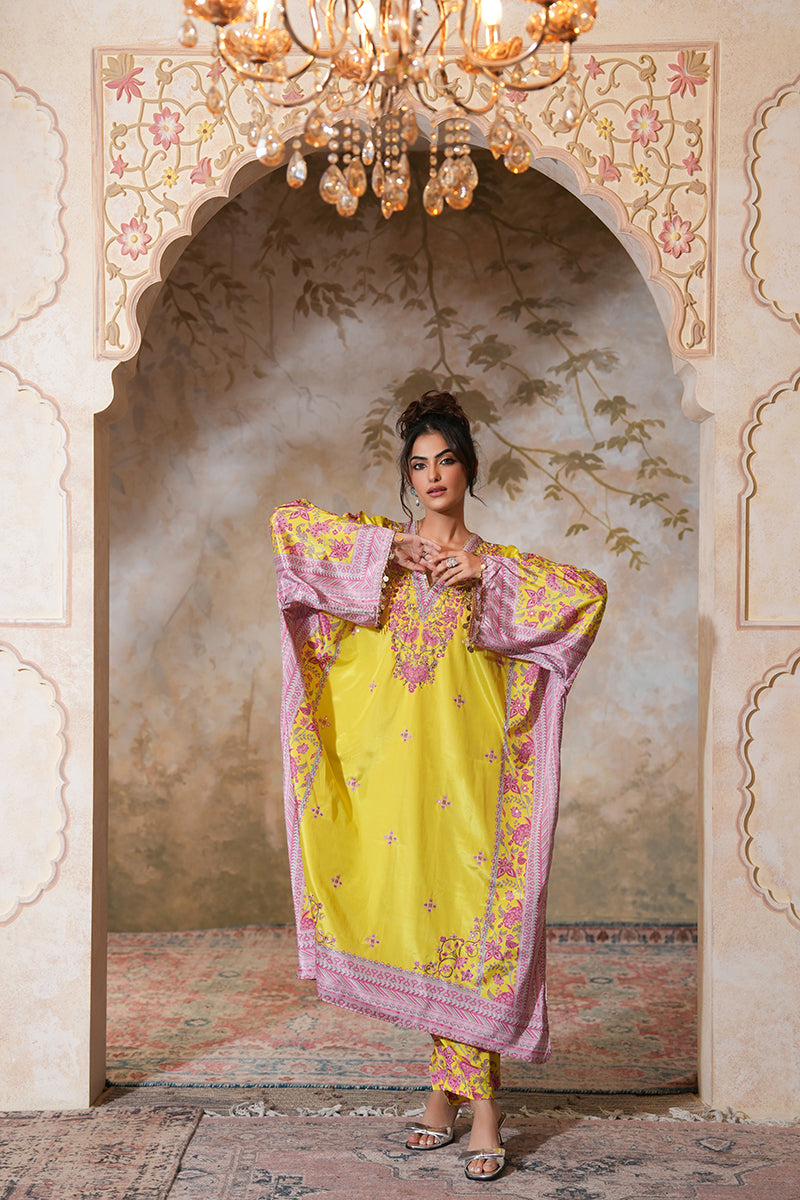 Nargis Naayab Kaftan Set