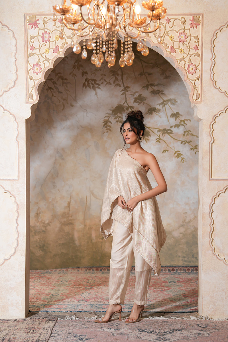 Kohra Tissue Silk Kaftan