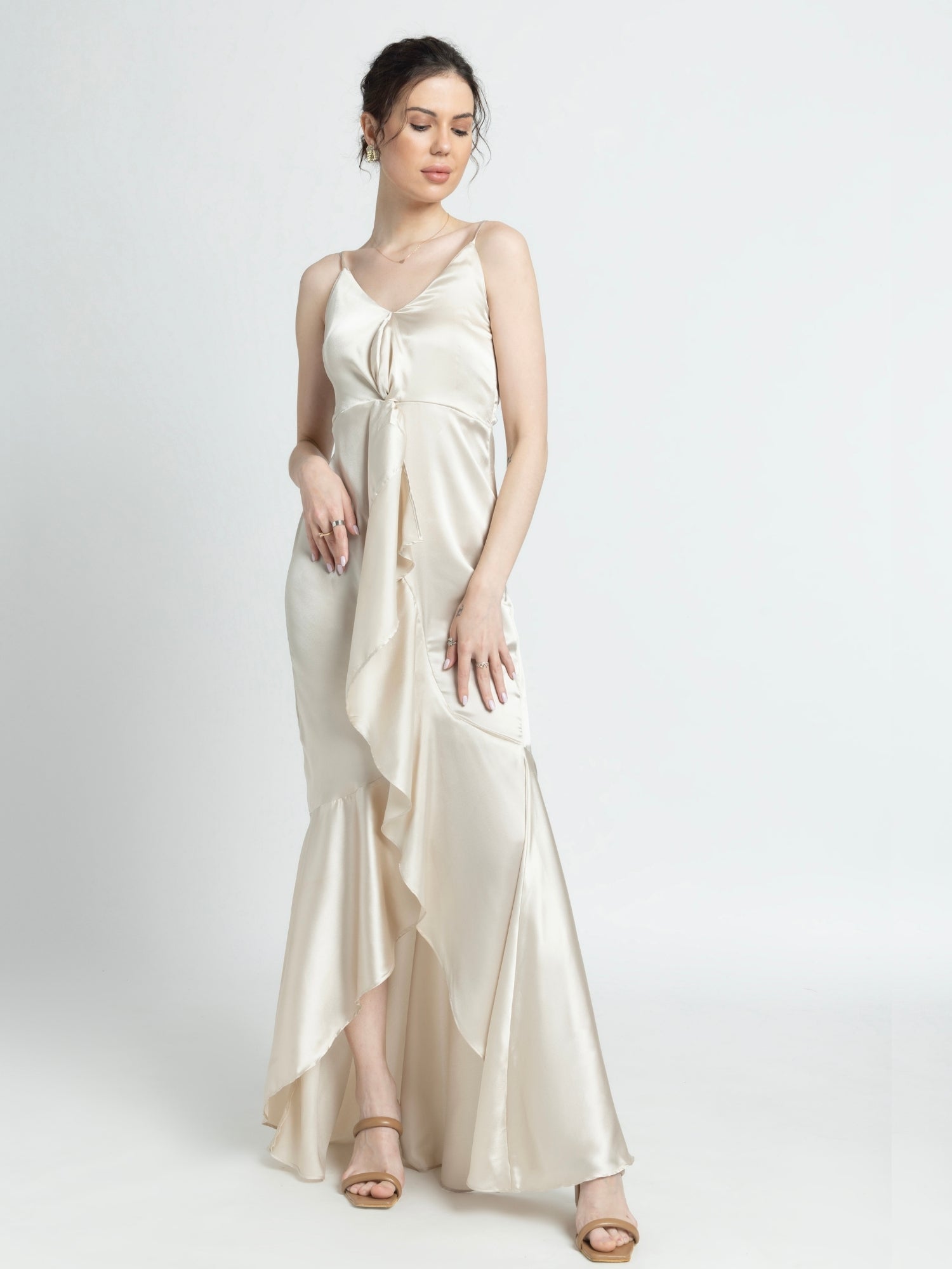 Creamy Flair Maxi Dress