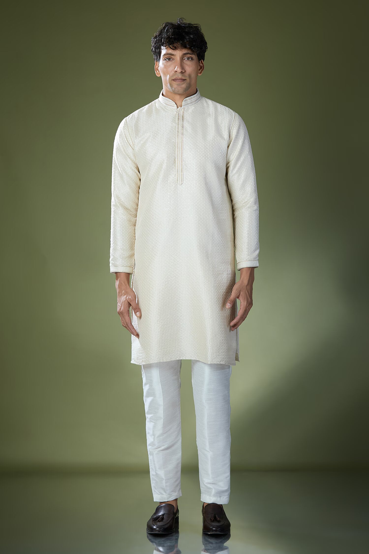 Almond Running Stitch Kurta Set