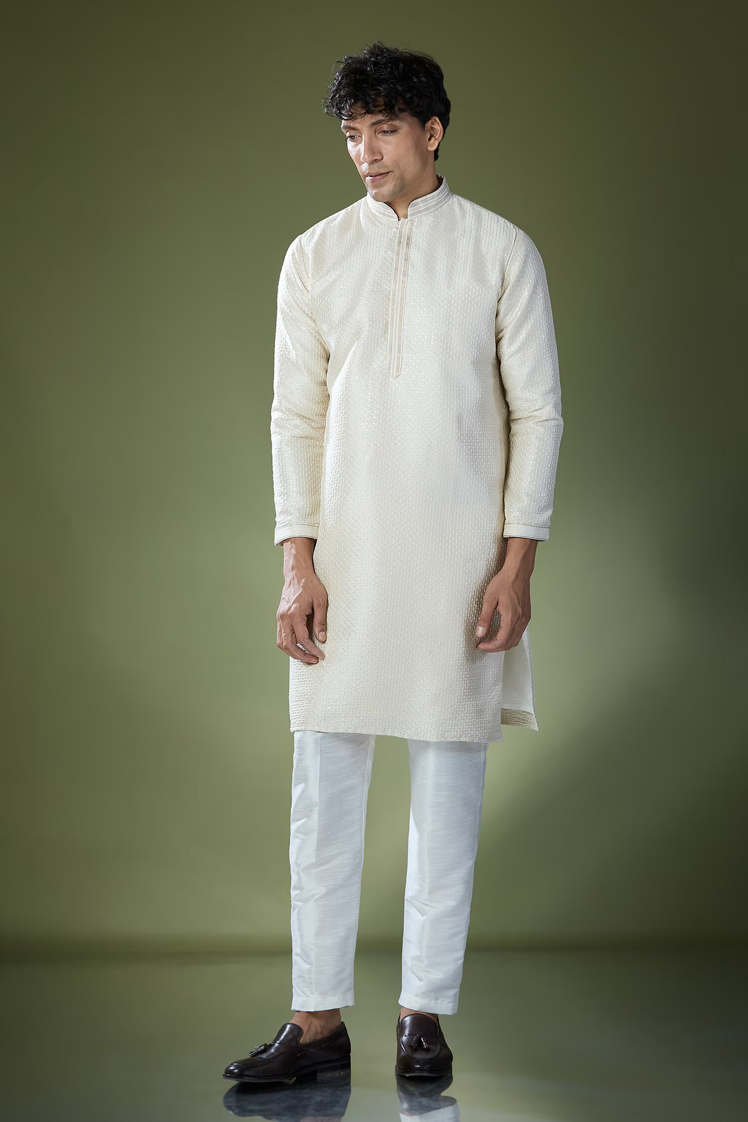Almond Running Stitch Kurta Set