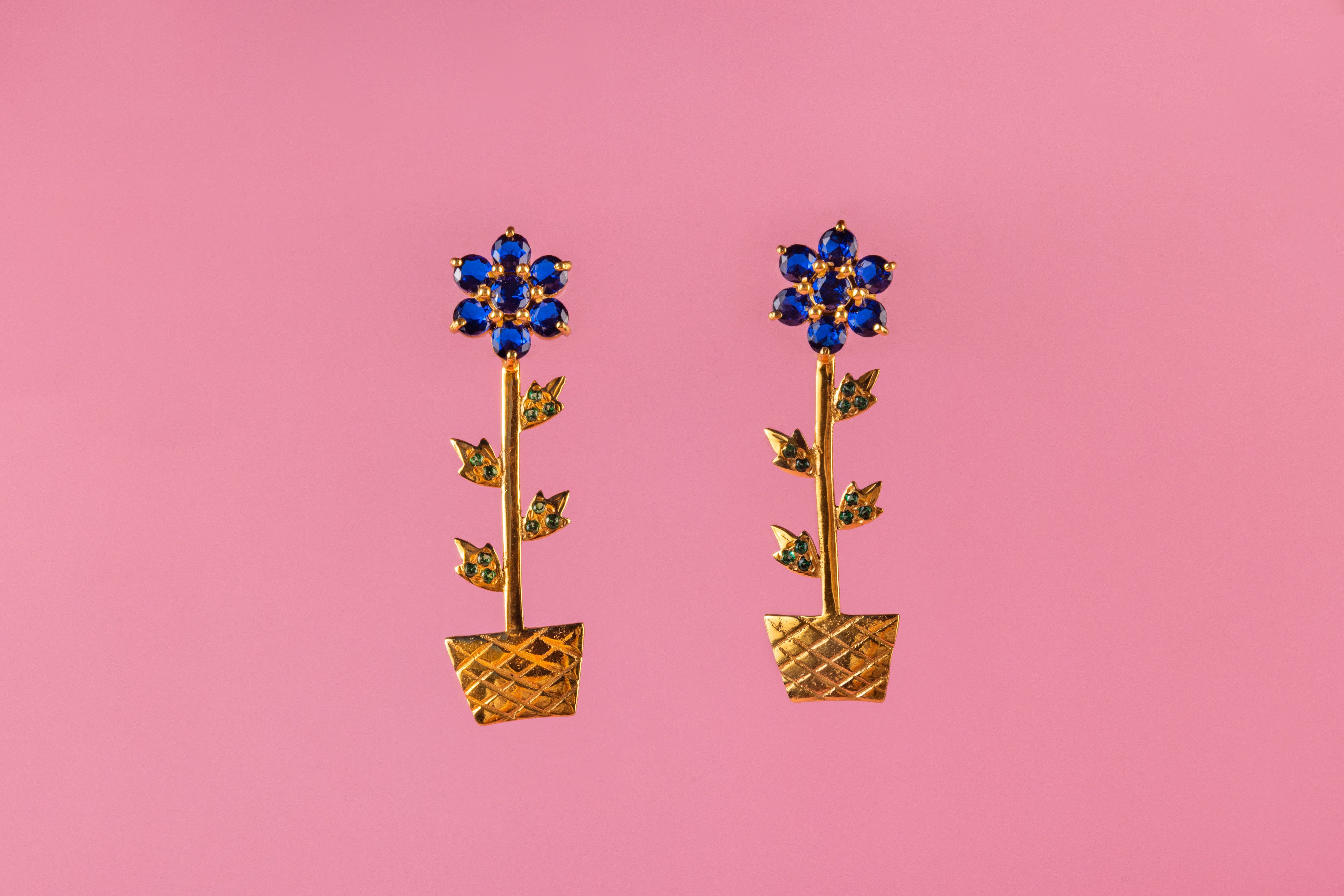 Flower pot blue