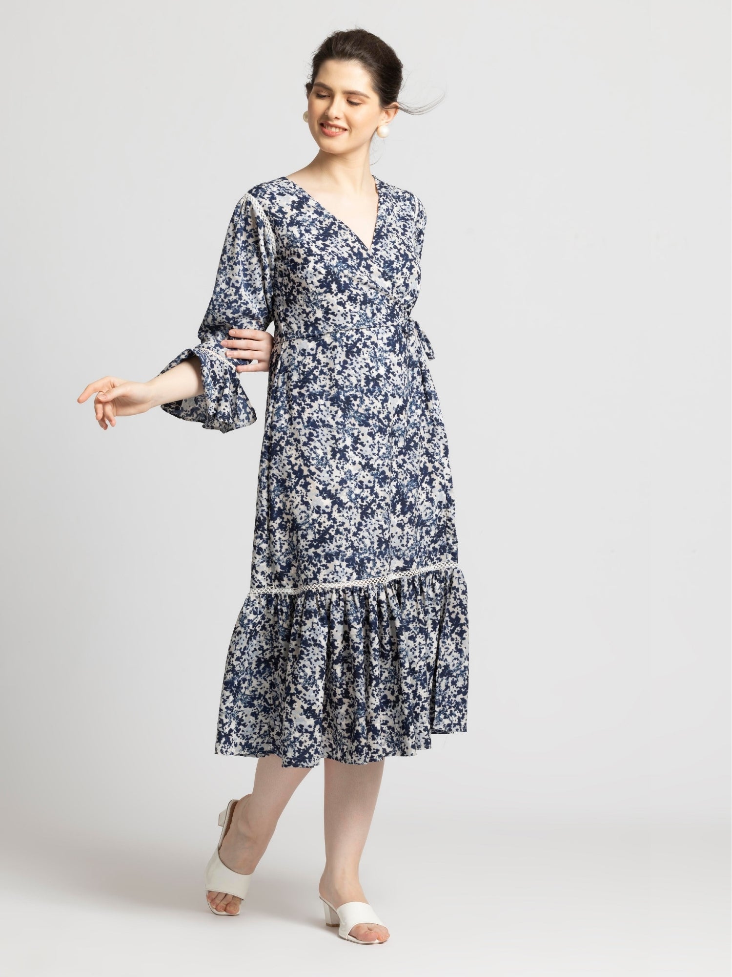 Cerulean Charm Midi Dress