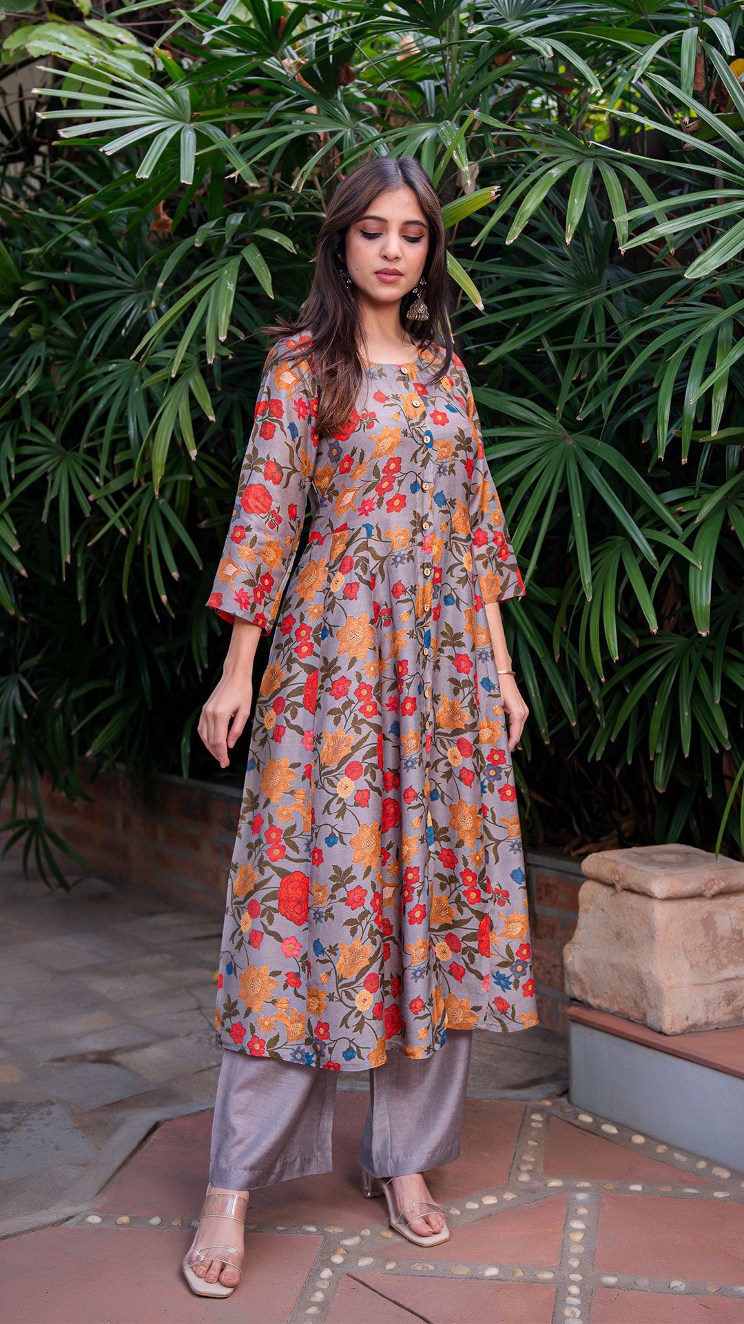 AADYA FLORAL JAAL SILK KURTA + PANTS - GREY