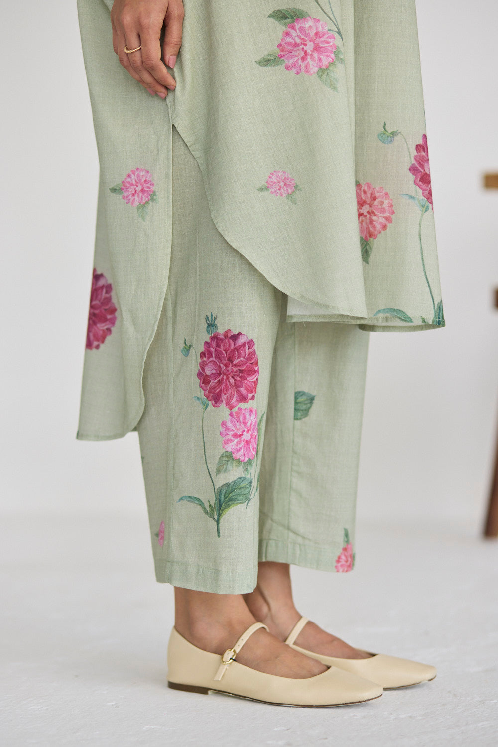 DHALIA RELAXED FIT CO-ORD