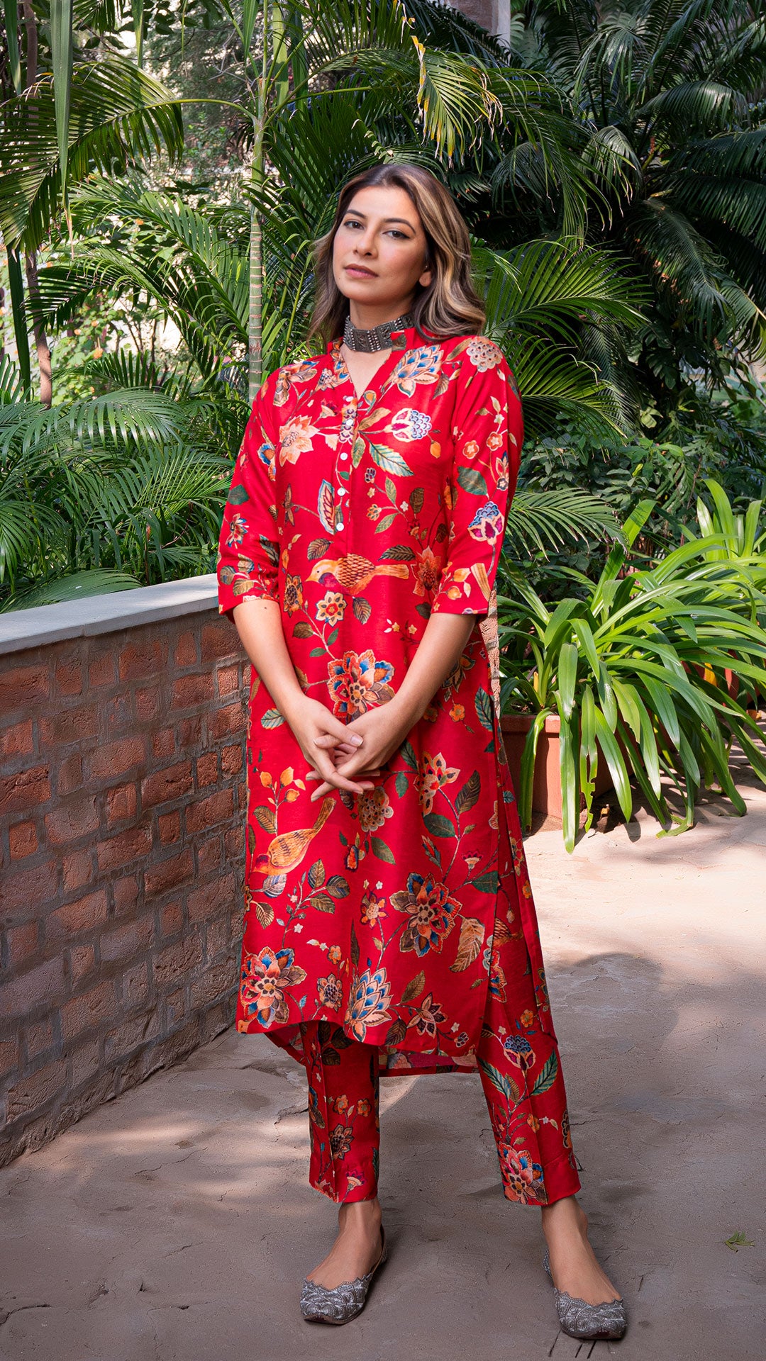 JAANVI SILK STRAIGHT KURTA + PANTS - RED