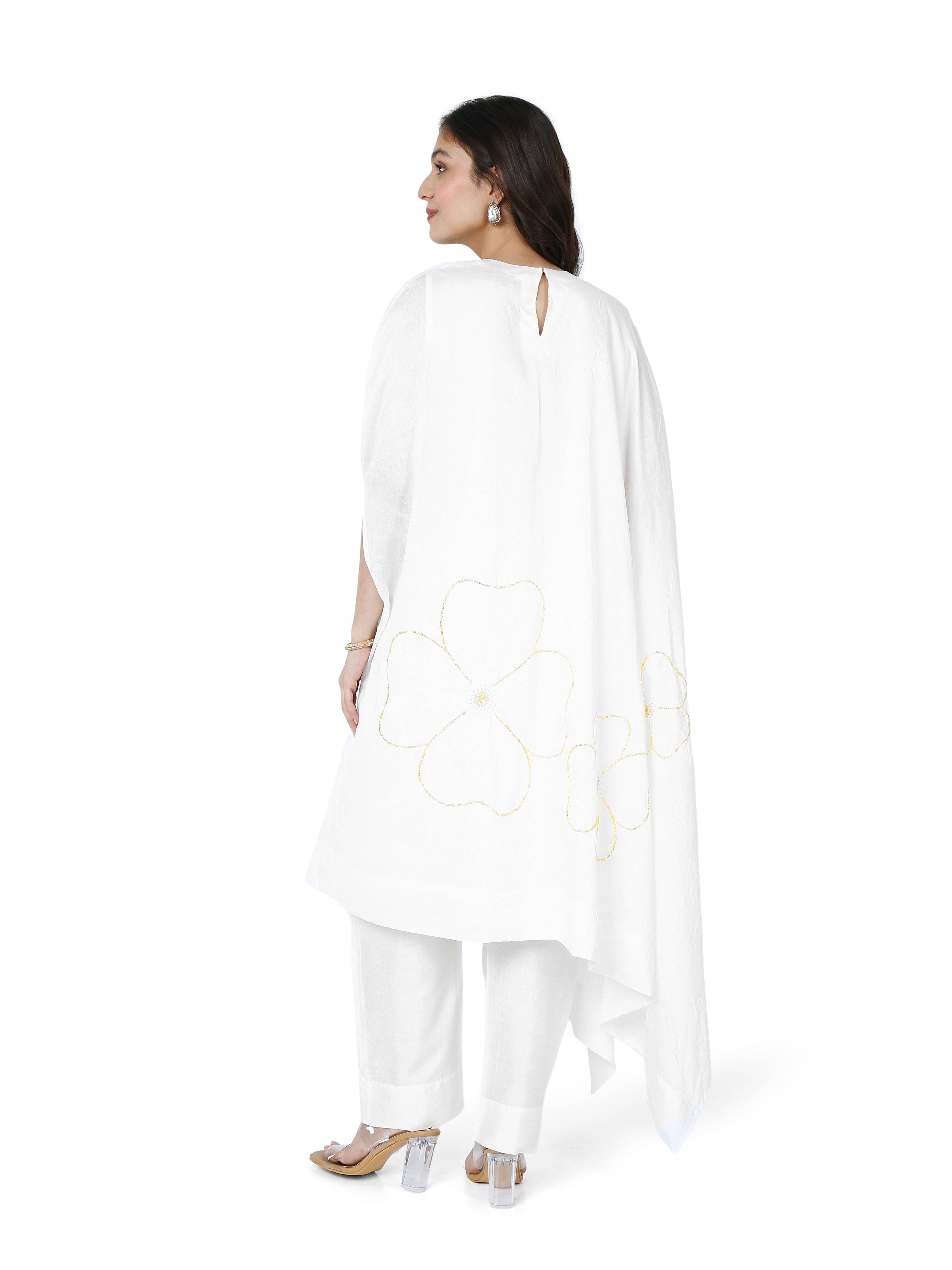 White Pita cape