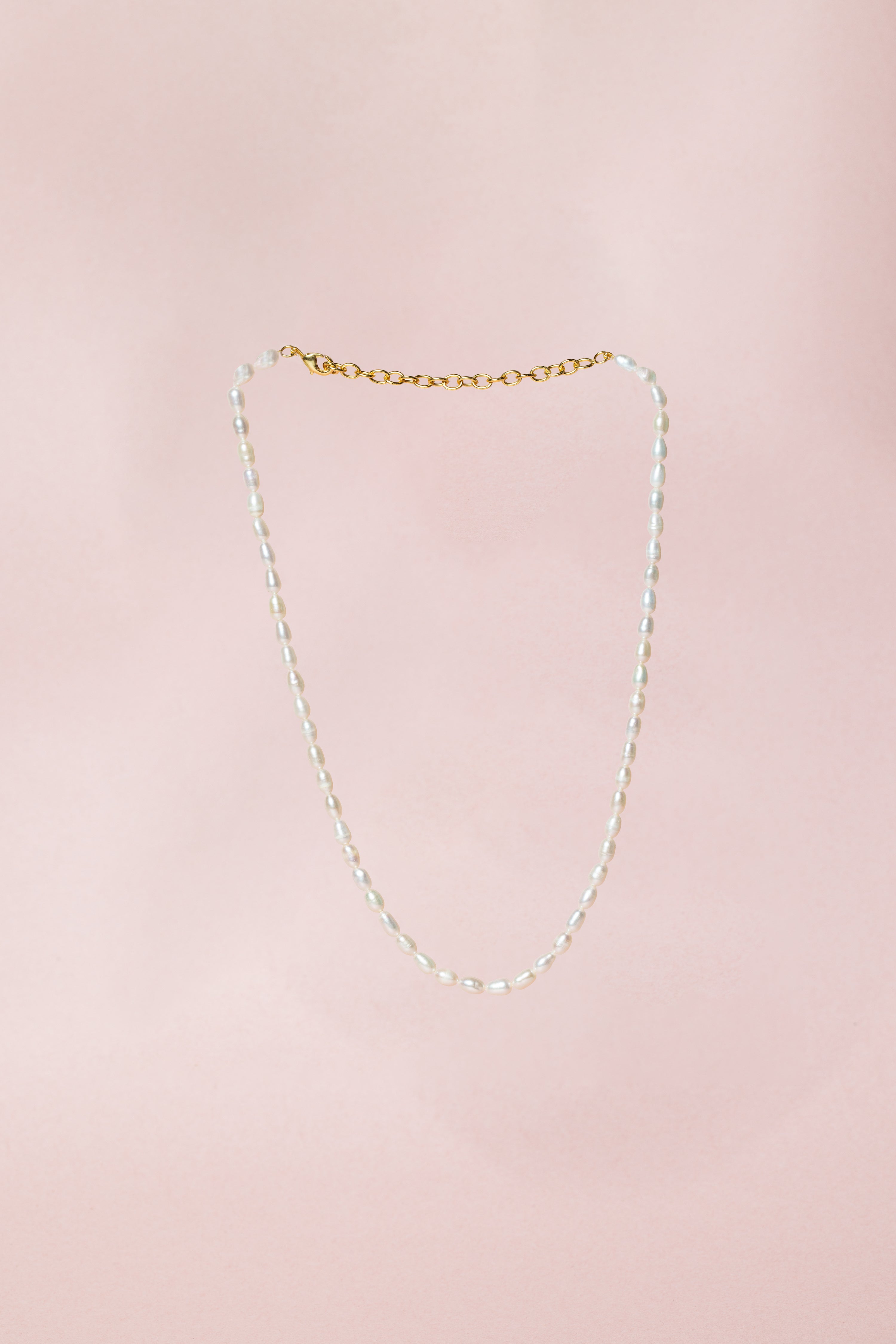 Peony Pearl Chain