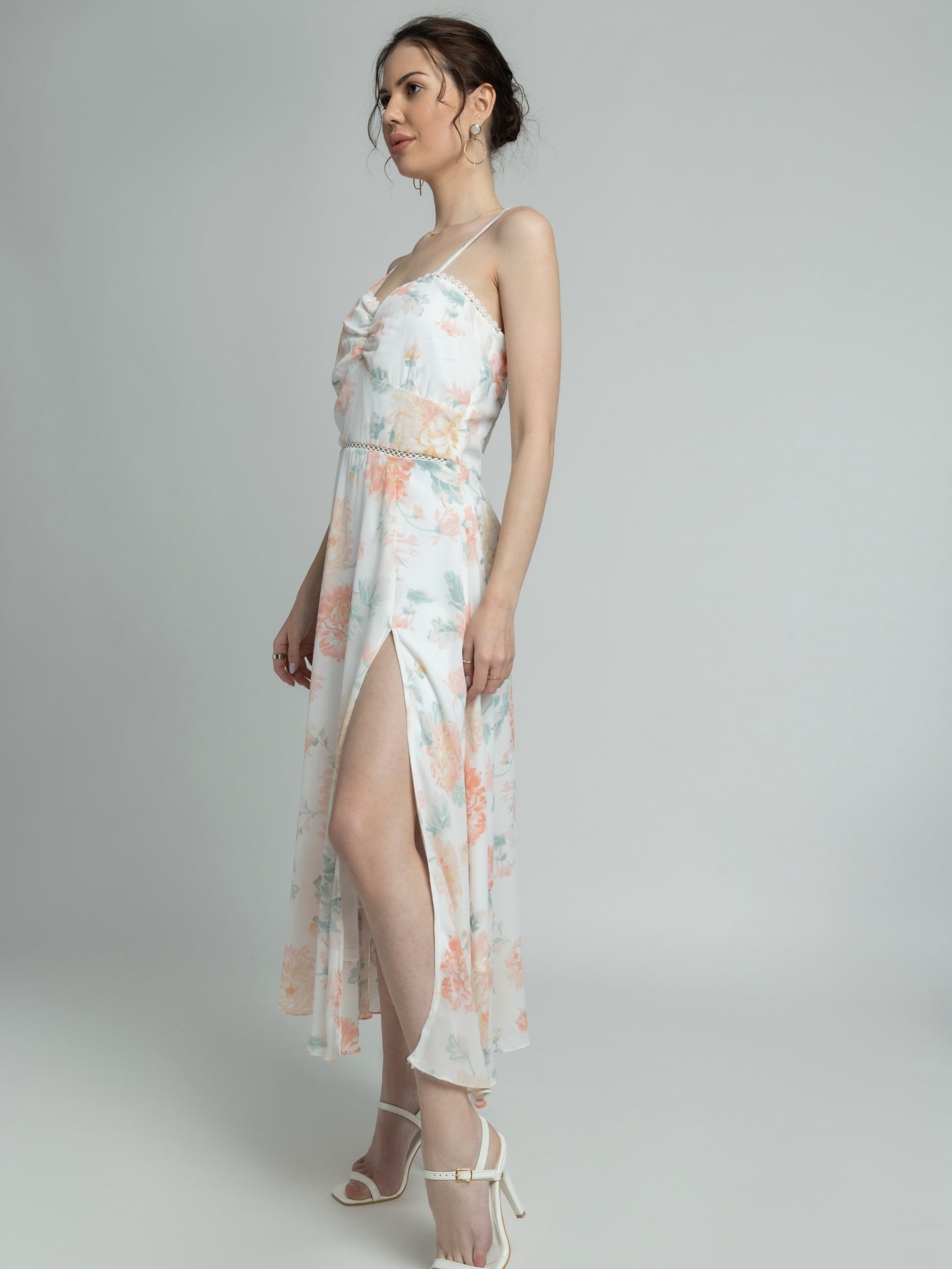 Exquisite Ivory Sweetheart Midi Dress