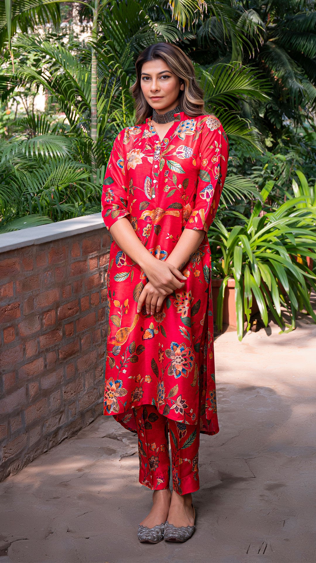 JAANVI SILK STRAIGHT KURTA + PANTS - RED