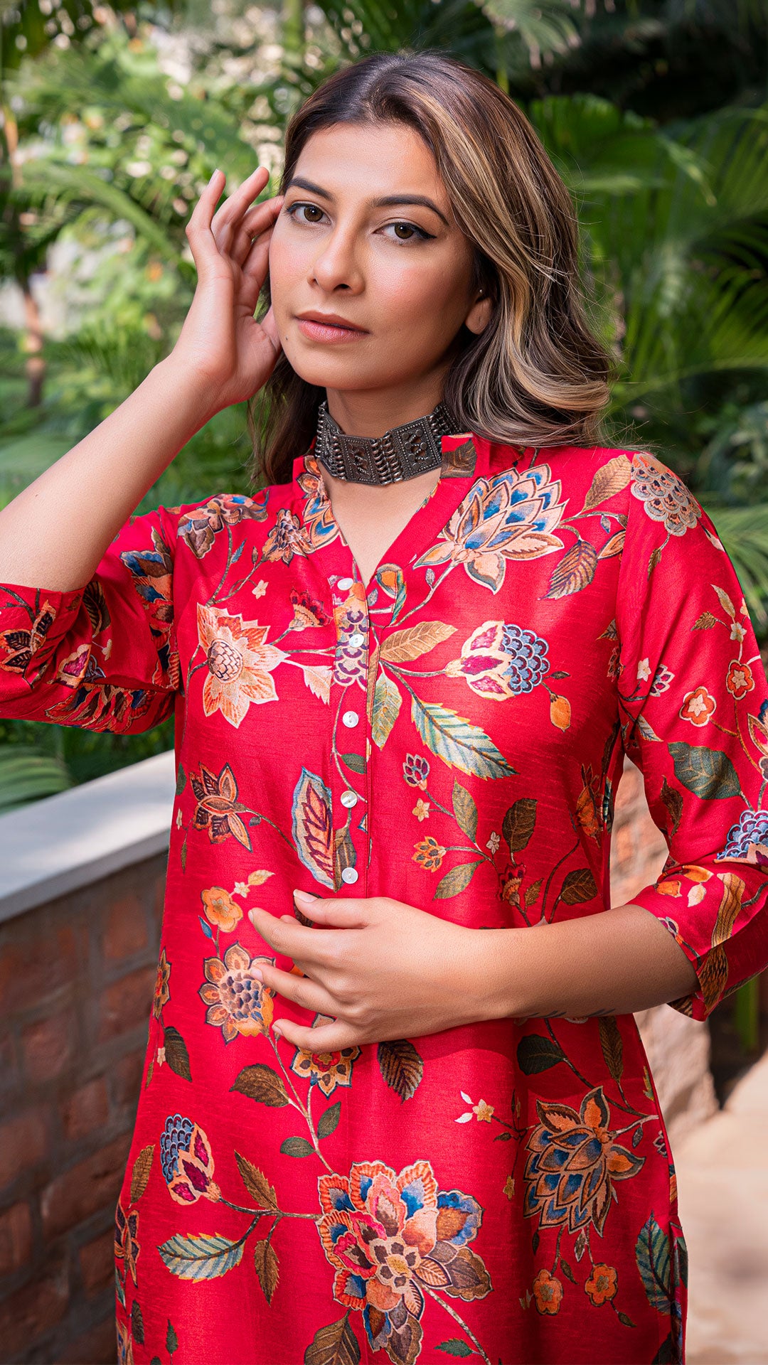 JAANVI SILK STRAIGHT KURTA + PANTS - RED
