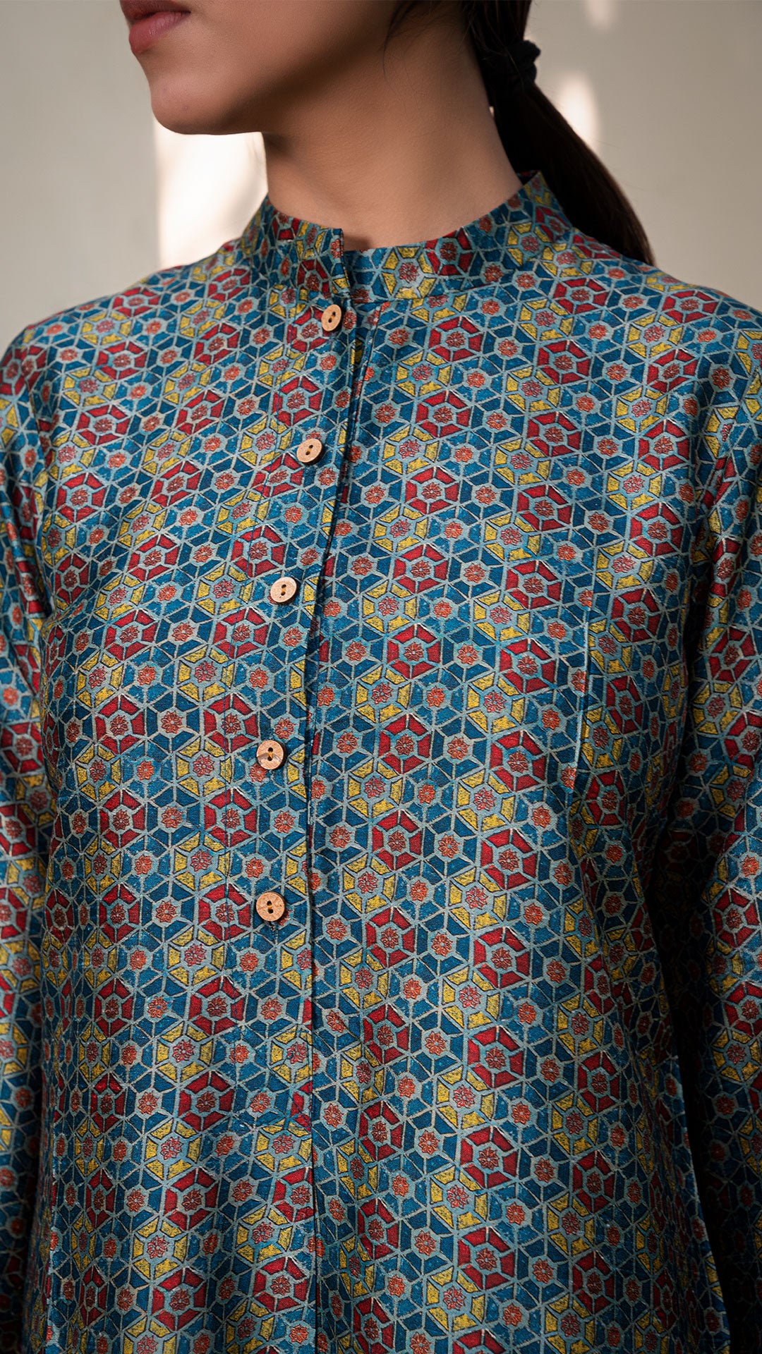 KAHINI AJARAKH PRINTED KAFTAN IN SILK