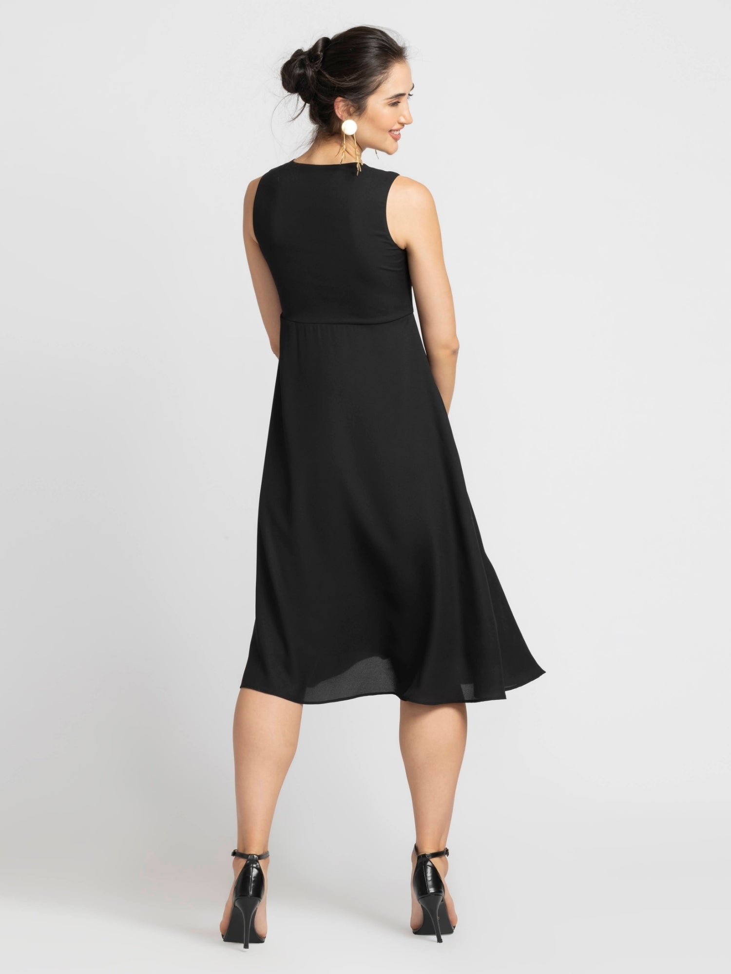 Noir Allure Midi Dress