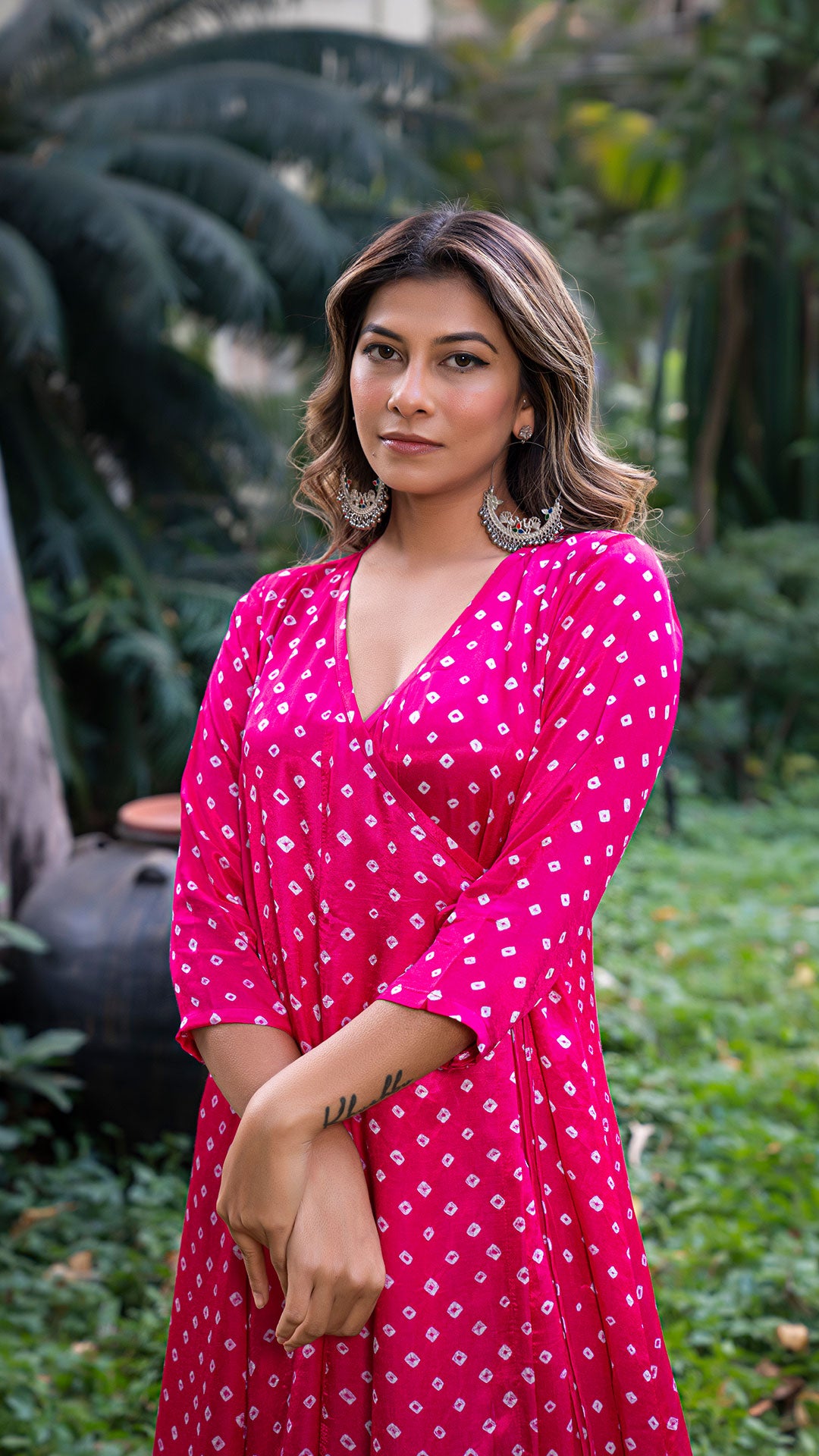 BANDHANI KALI KURTA SET IN SILK - DARK PINK