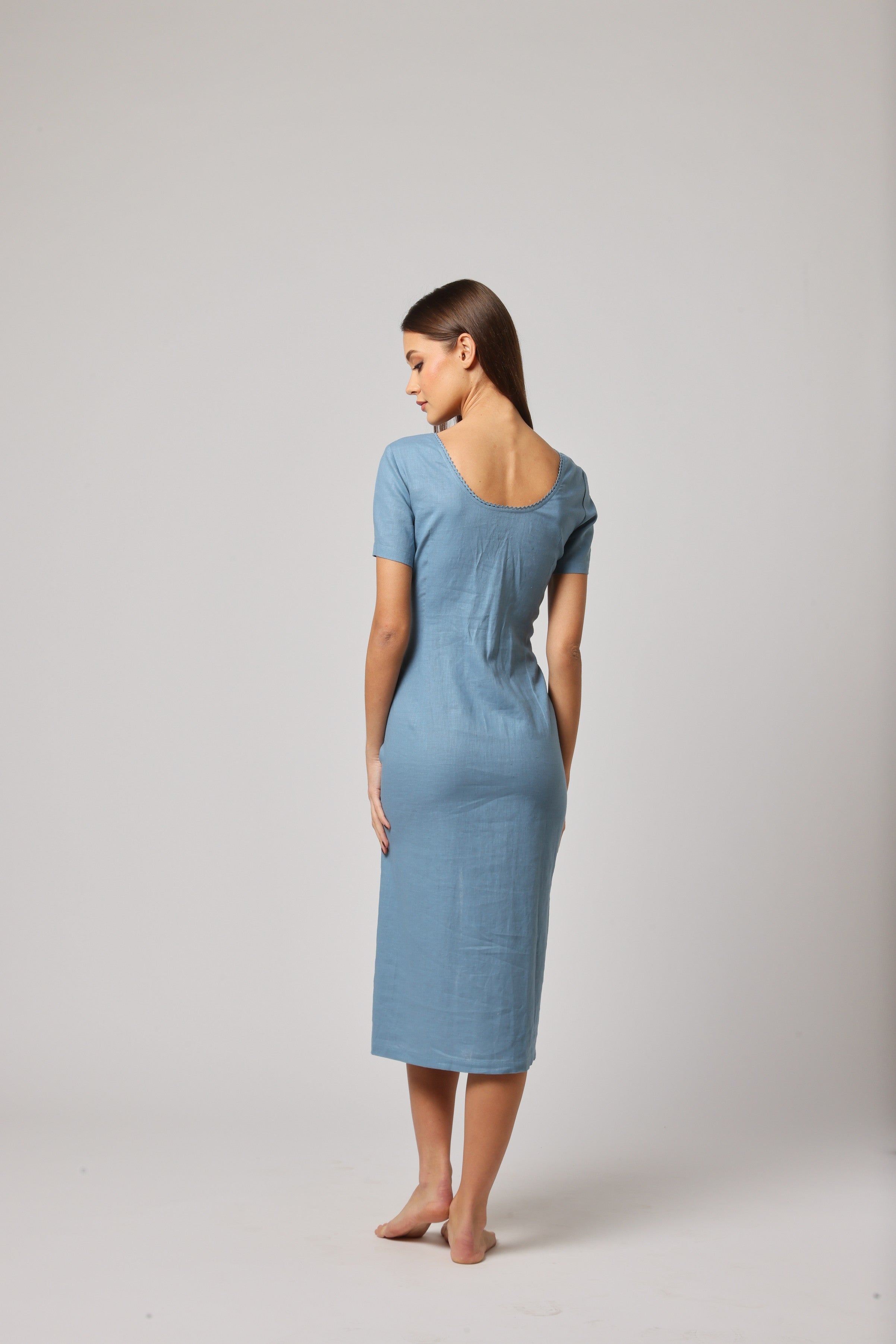 Baadal – A Breath of Serenity in Linen