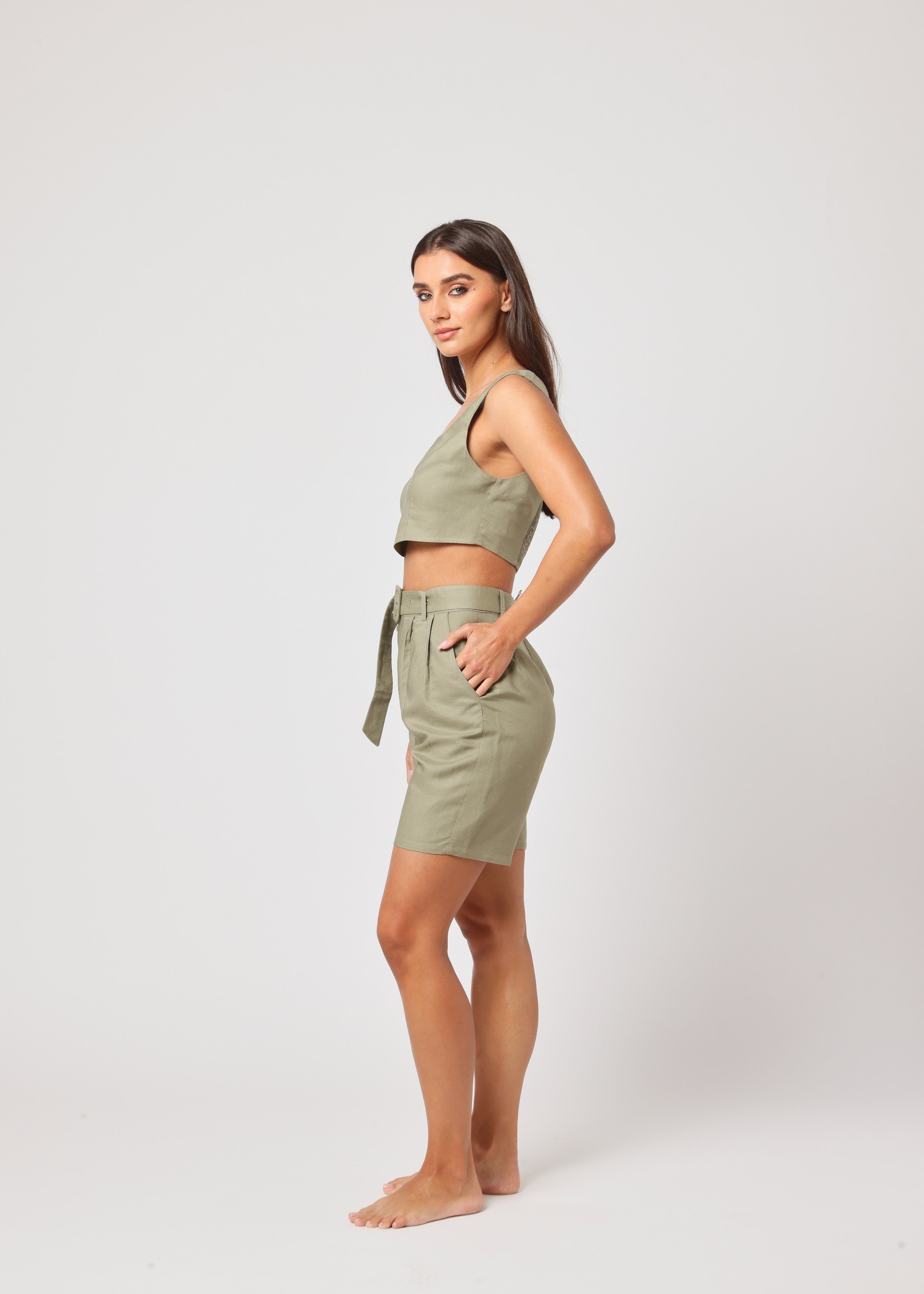 Fiza Shorts – A Statement in Effortless Elegance