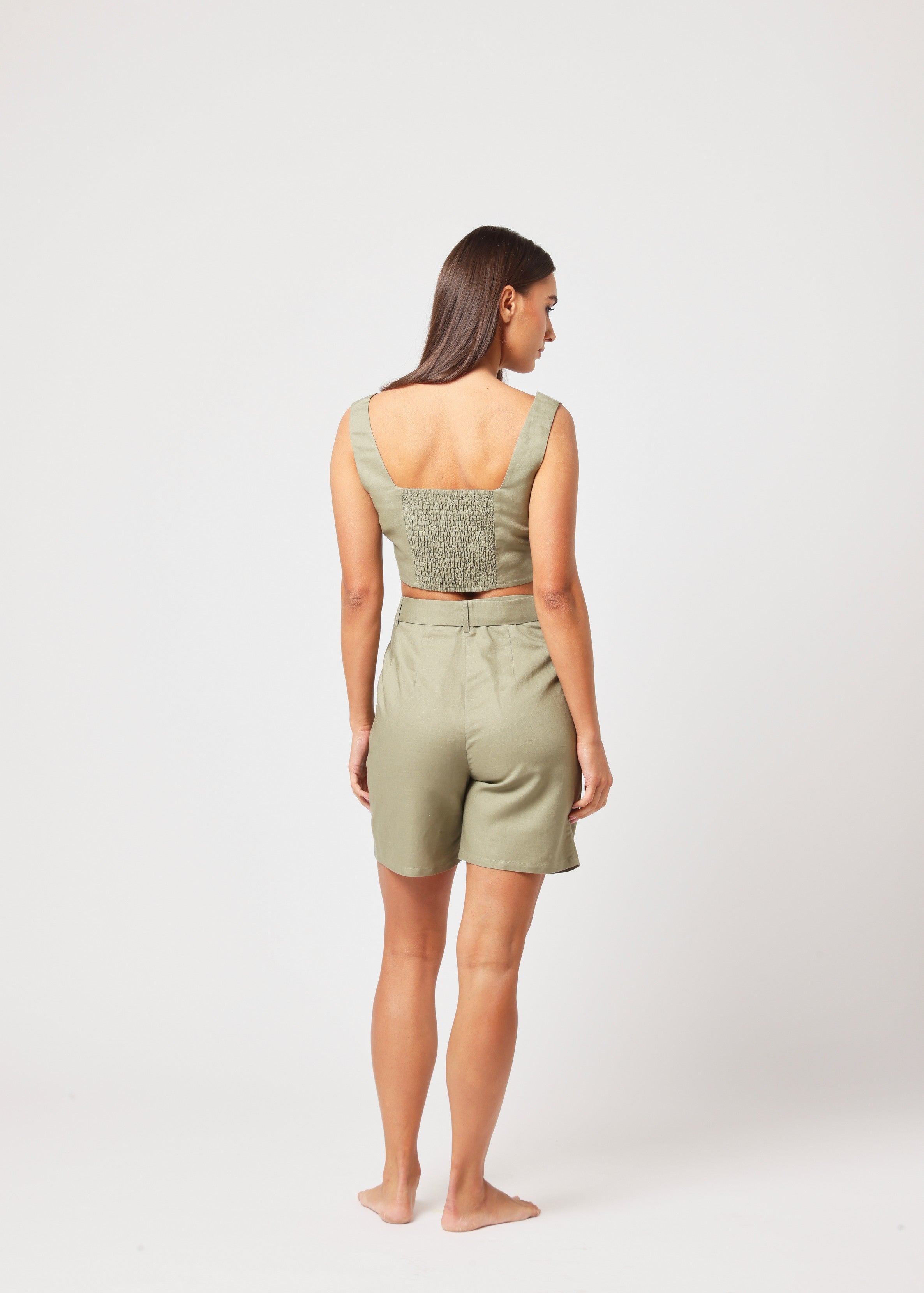 Fiza Shorts – A Statement in Effortless Elegance