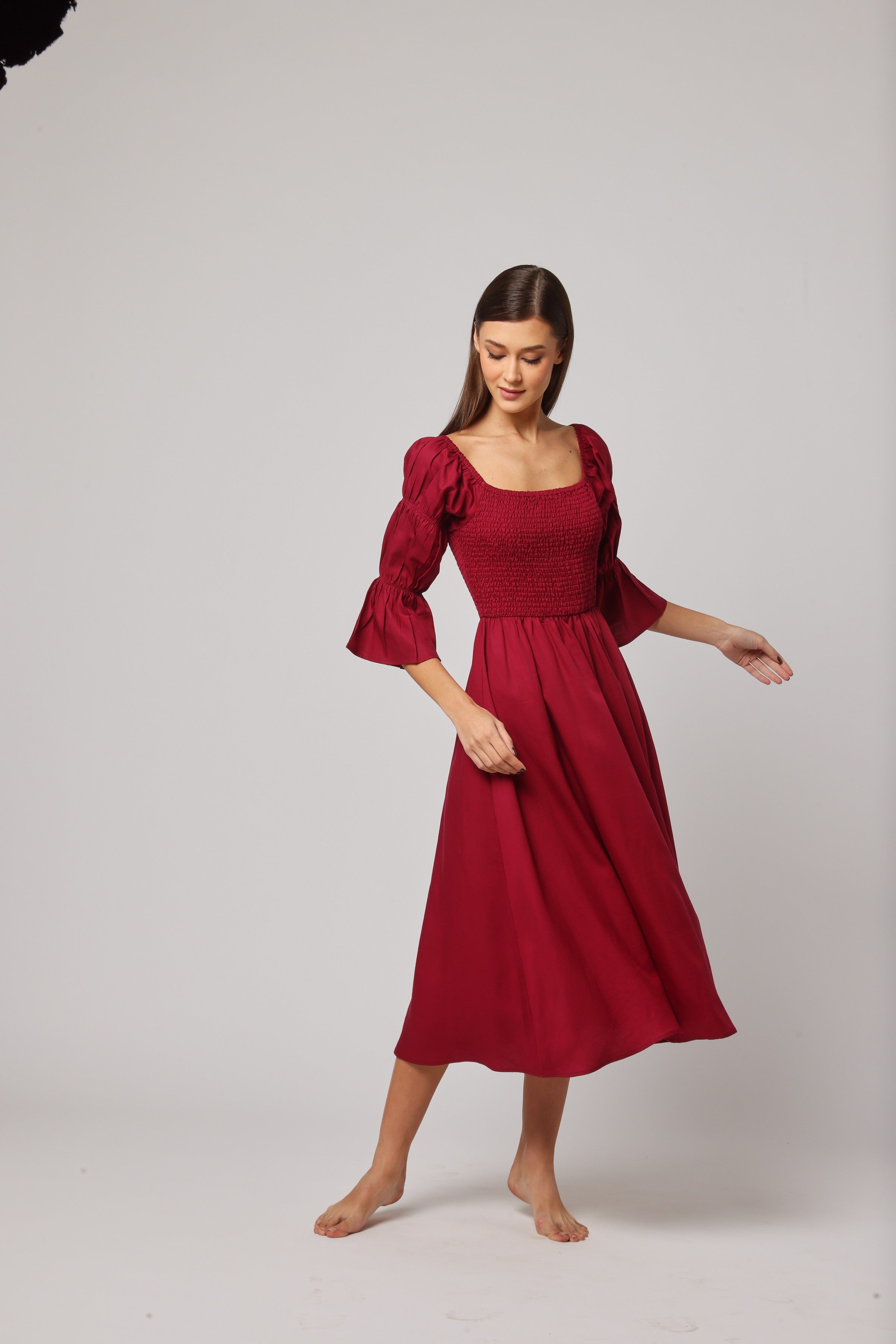 TANHA Dress – The Essence of Effortless Elegance