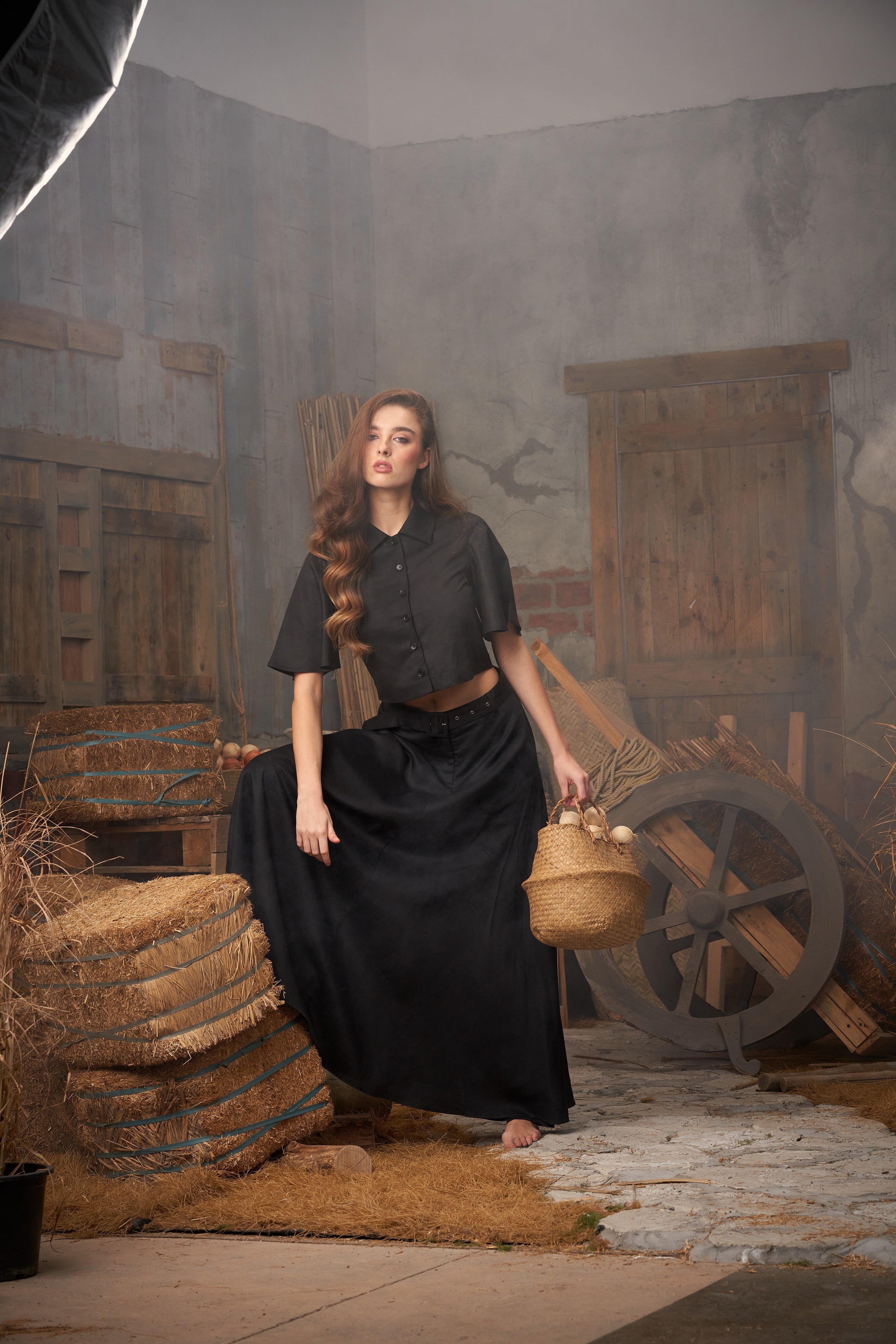 Kahaani Top – A Tale of Timeless Elegance