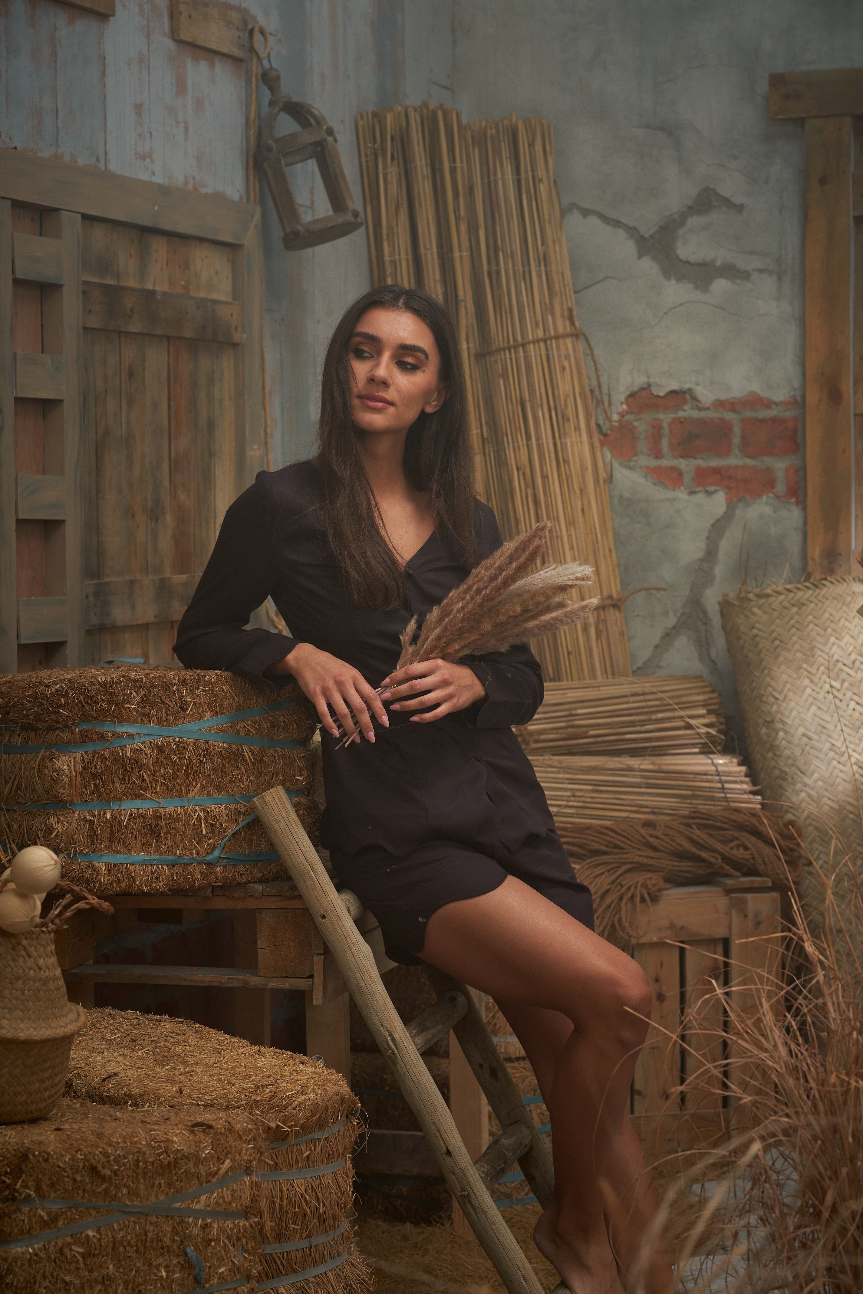 Arz Shorts – Strength and Sophistication in Linen