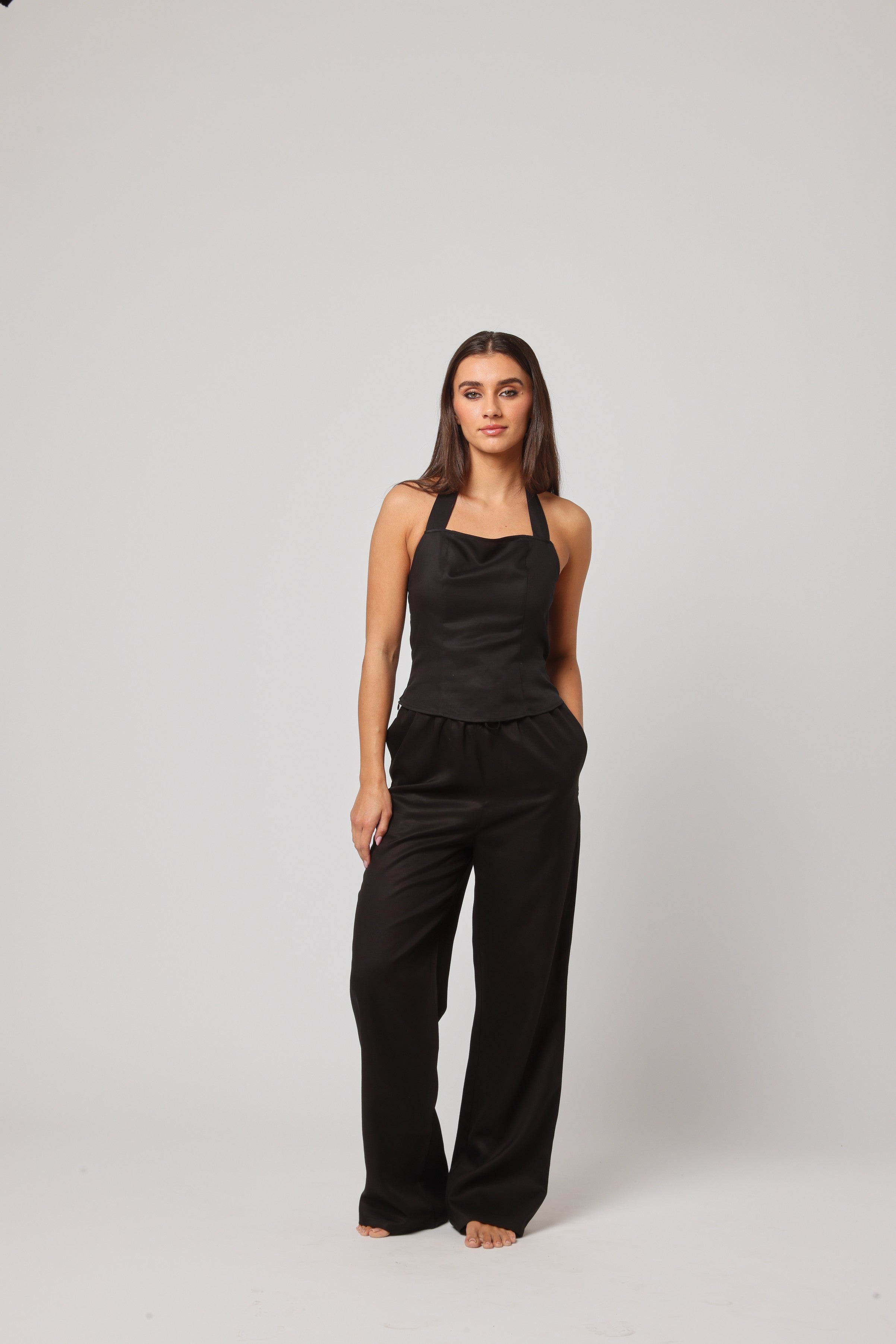 SAANJ Top – The Art of Effortless Sophistication