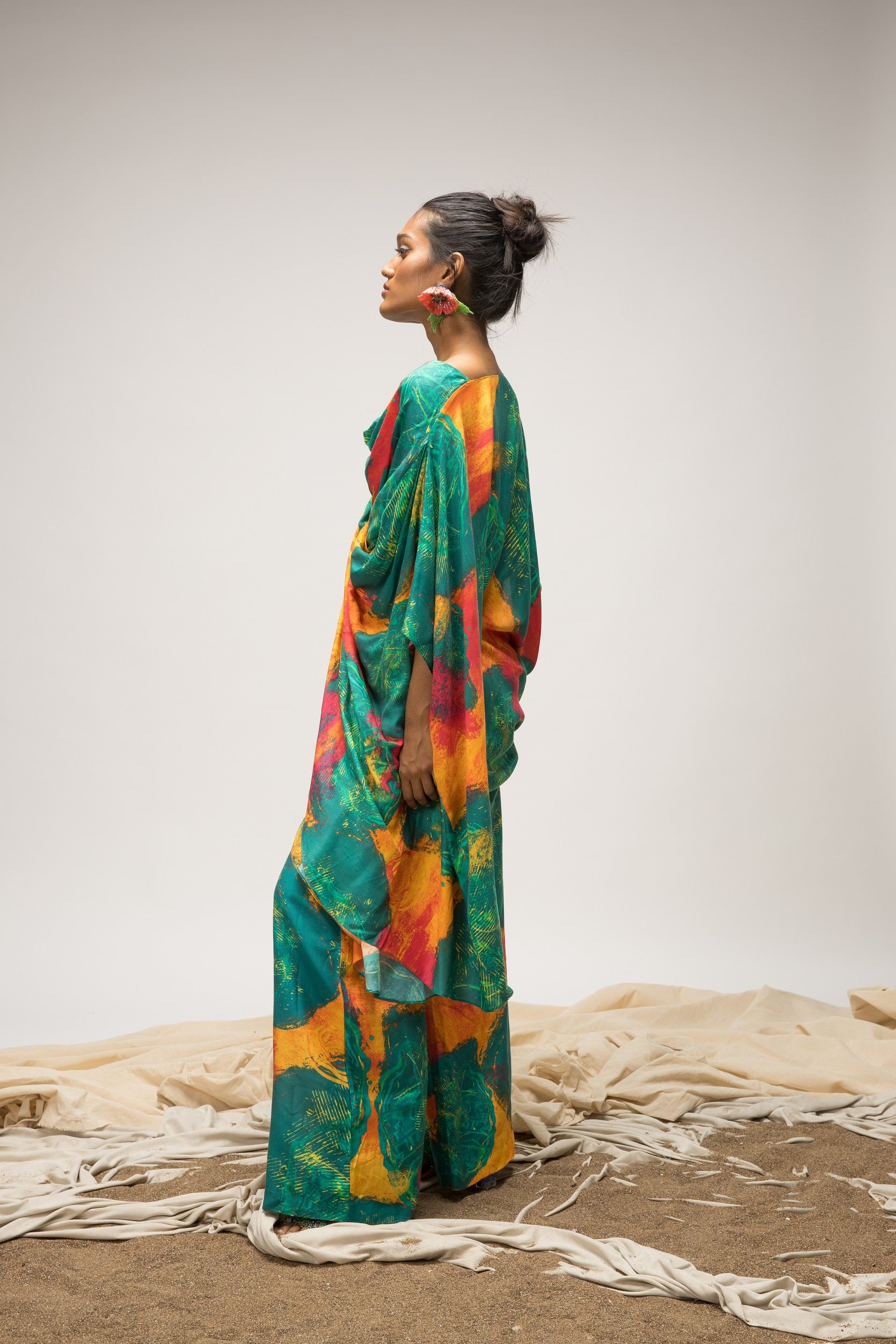 Tosh Shawl Top