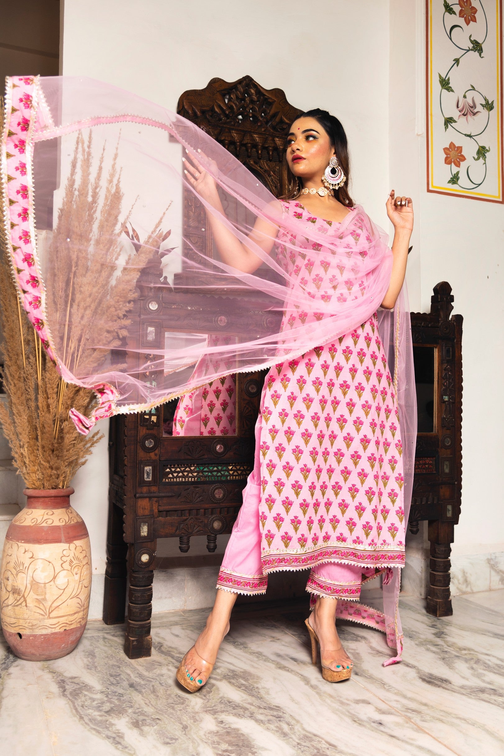 GULBAHAR PINK HAND BLOCK SUIT SET