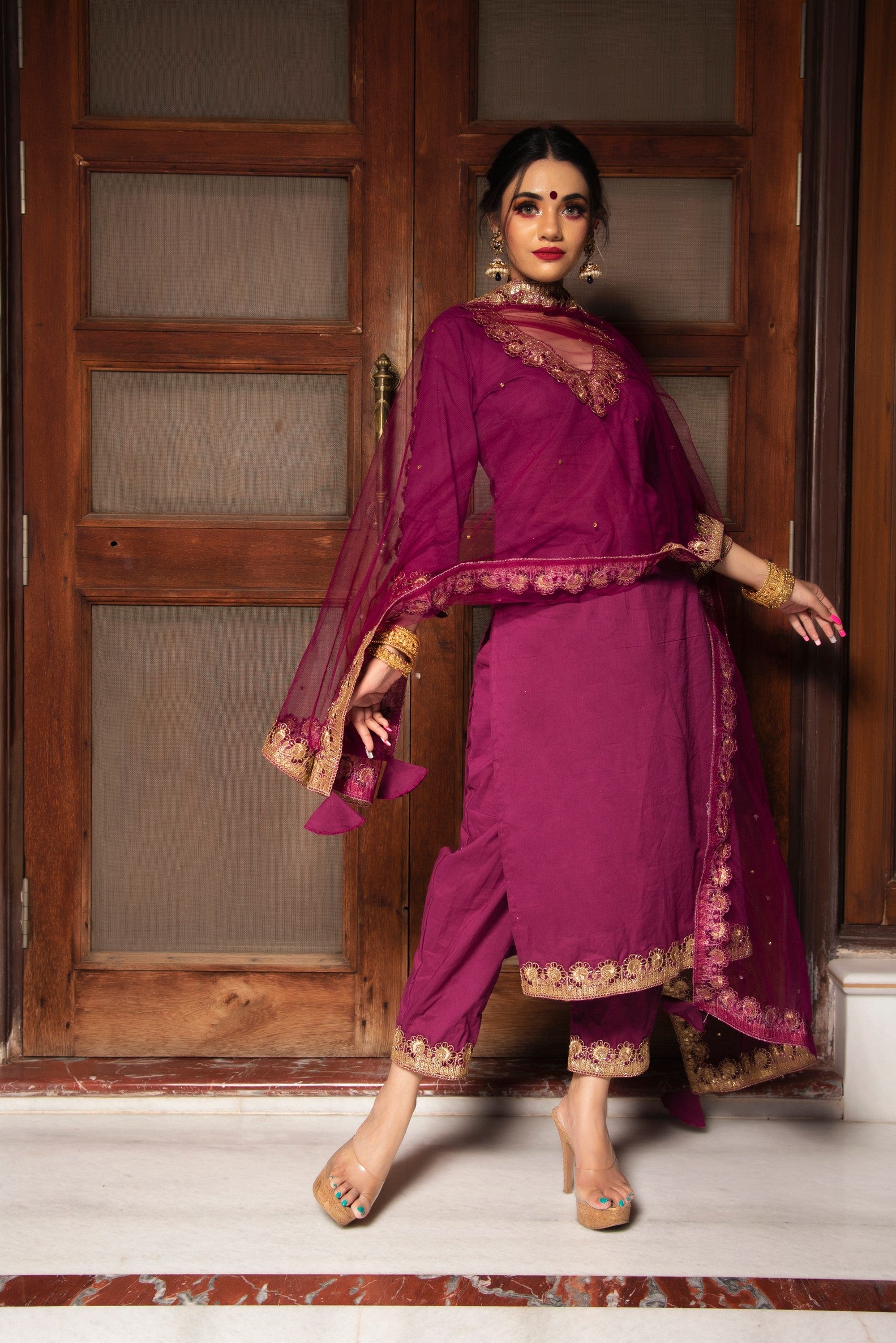 PLUM COTTON STRAIGHT KURTA SET.