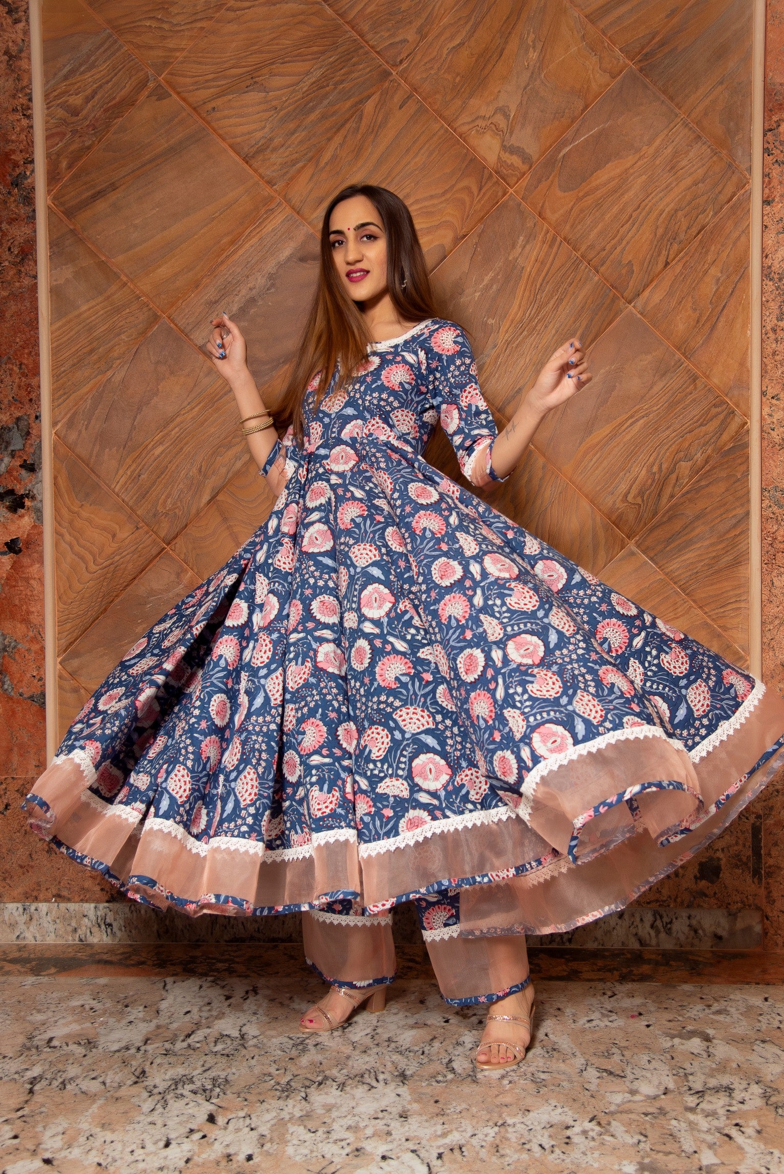 AMBAR COTTON ANARKALI SET