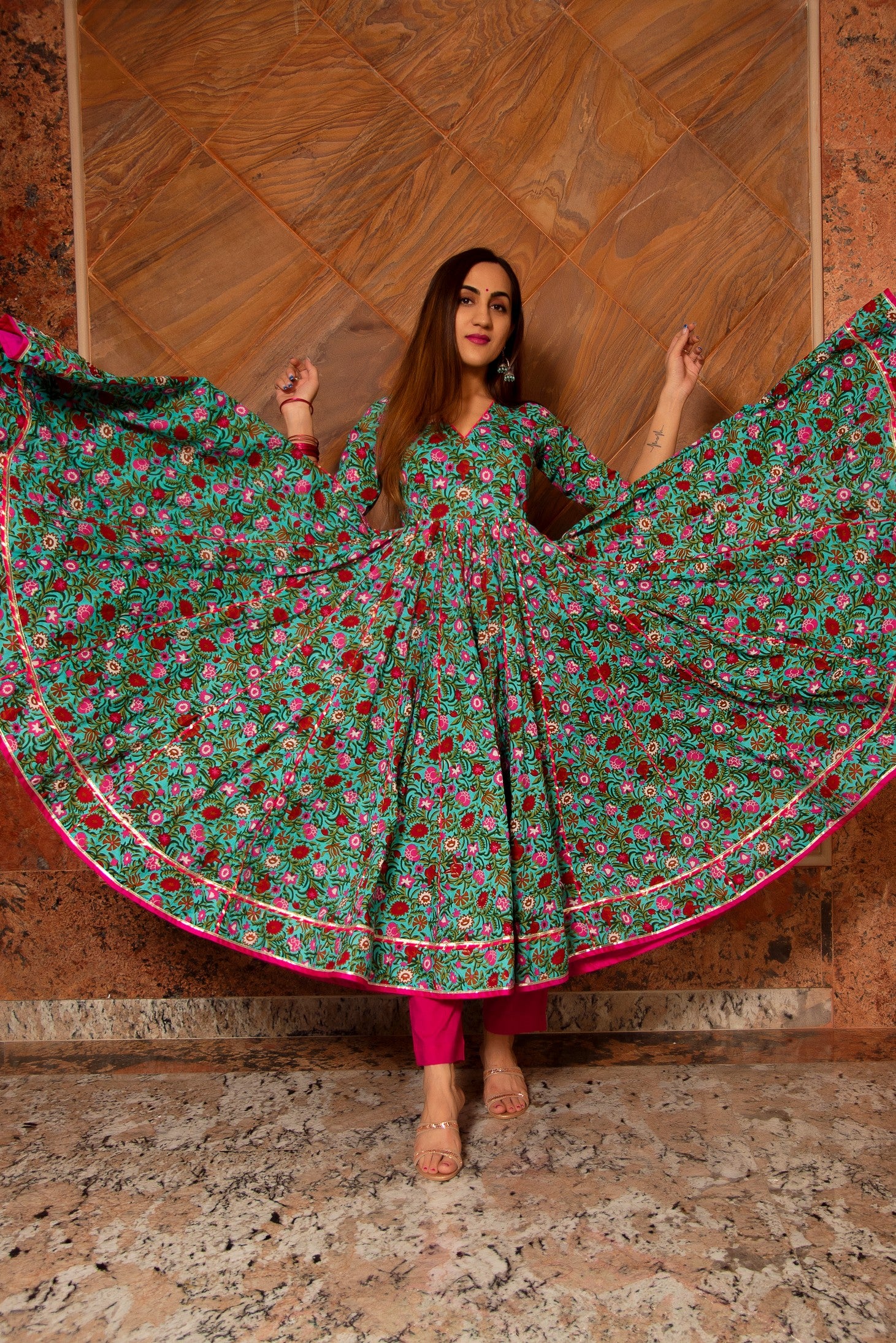SURANGI KALIDAR COTTON ANARKALI SET
