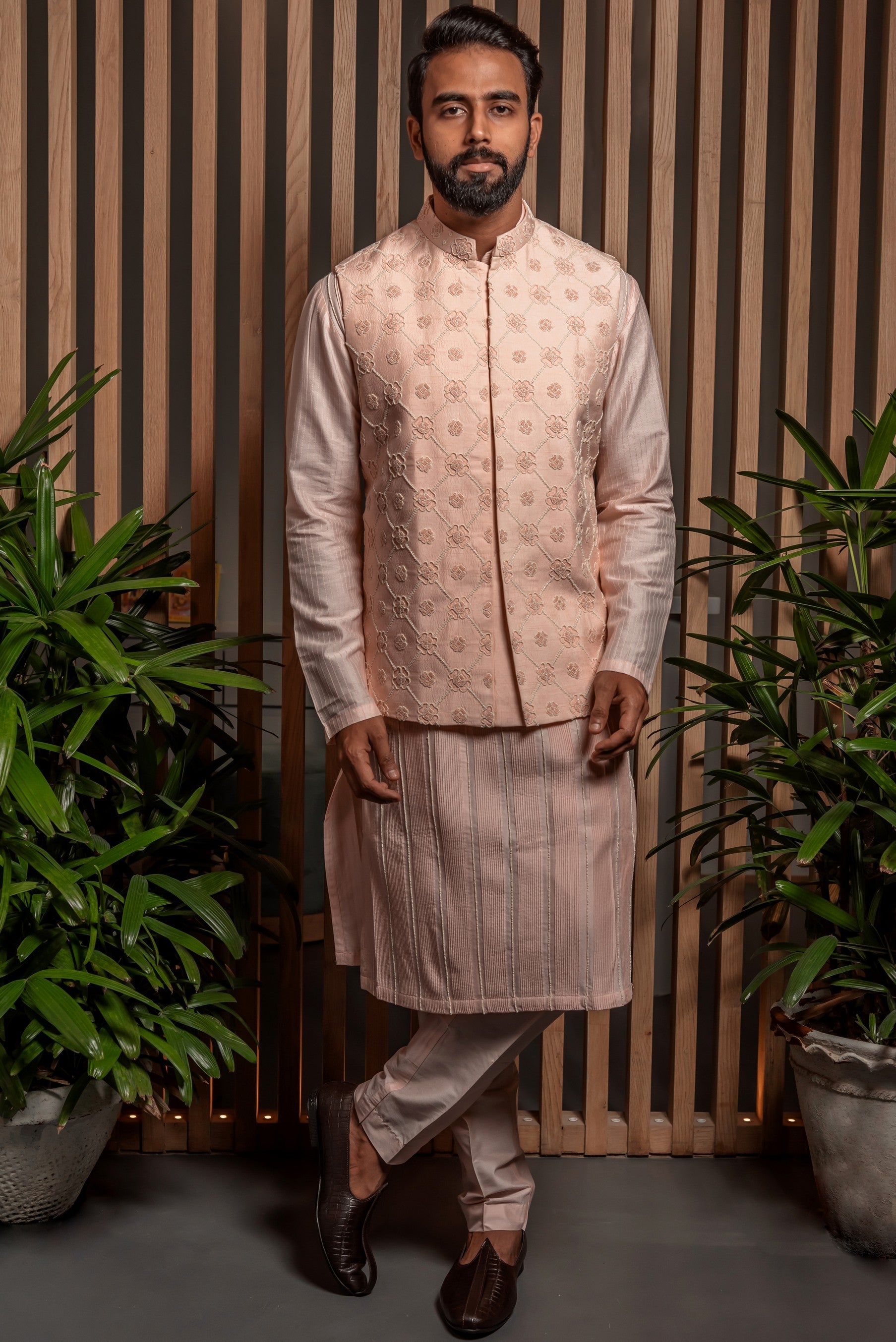 Pink Pearl Embroidered Bandi with Kurta set