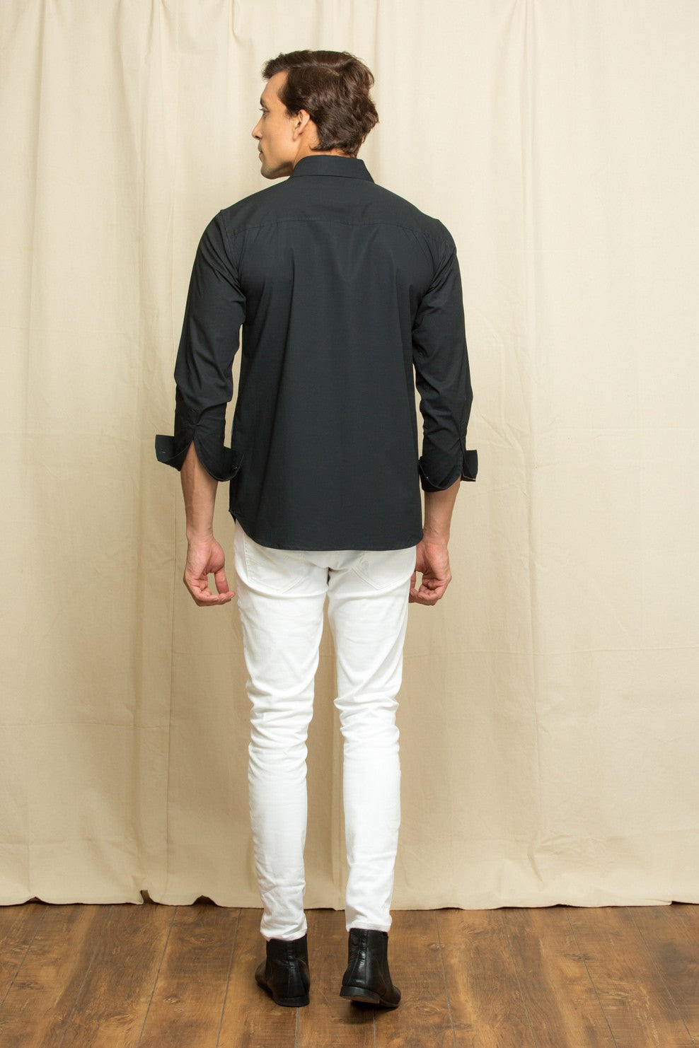 Black shirt with rectangular denim patch with denim pocket