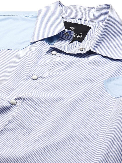 Blue striped shirt with light blue sleeves and lapels feature