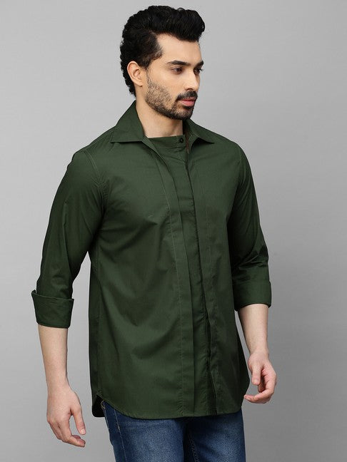 Military green shirt with double plaket