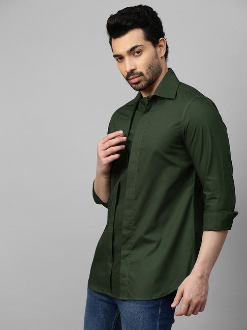 Military green shirt with double plaket