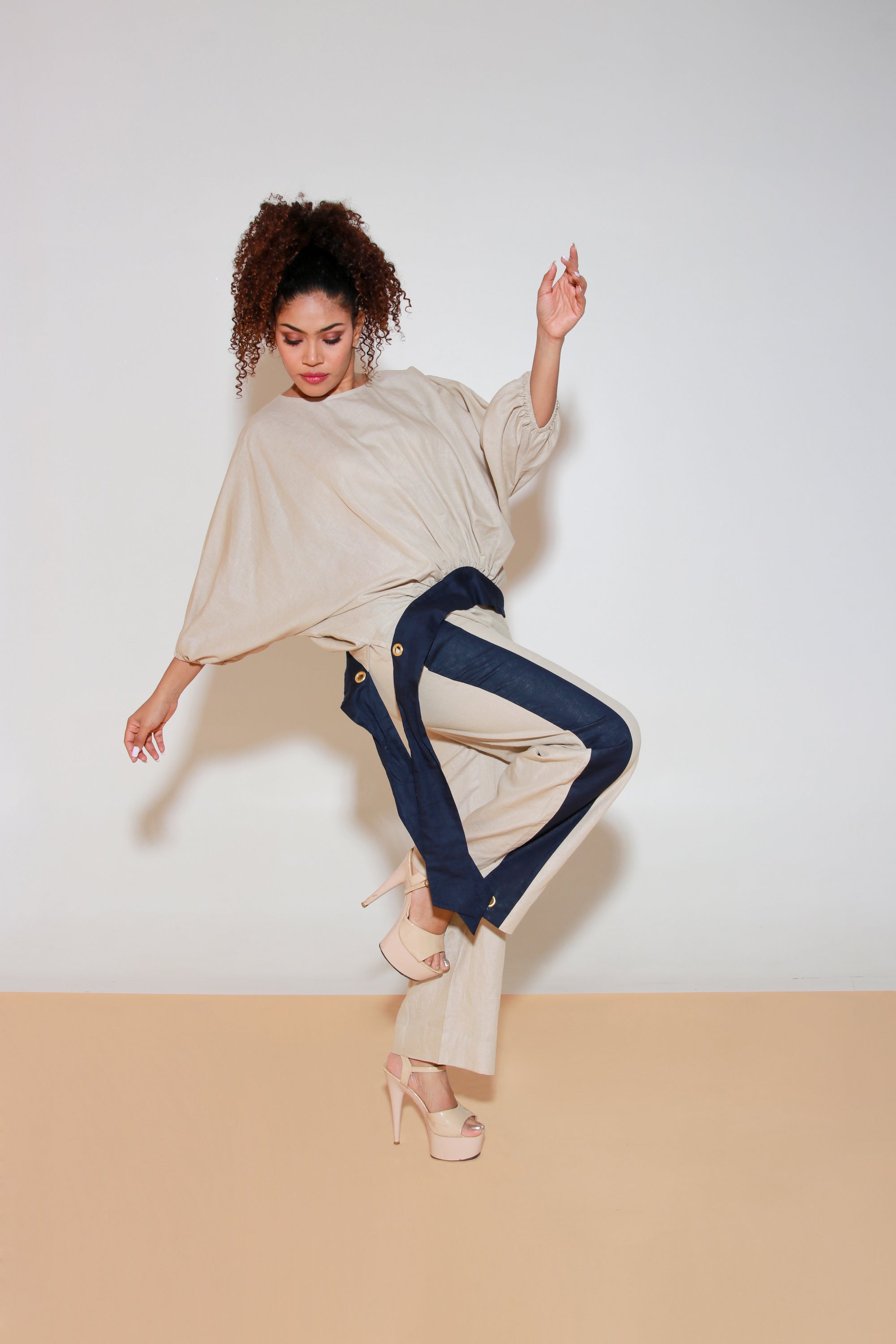 Ecru and blue linen co-ord set