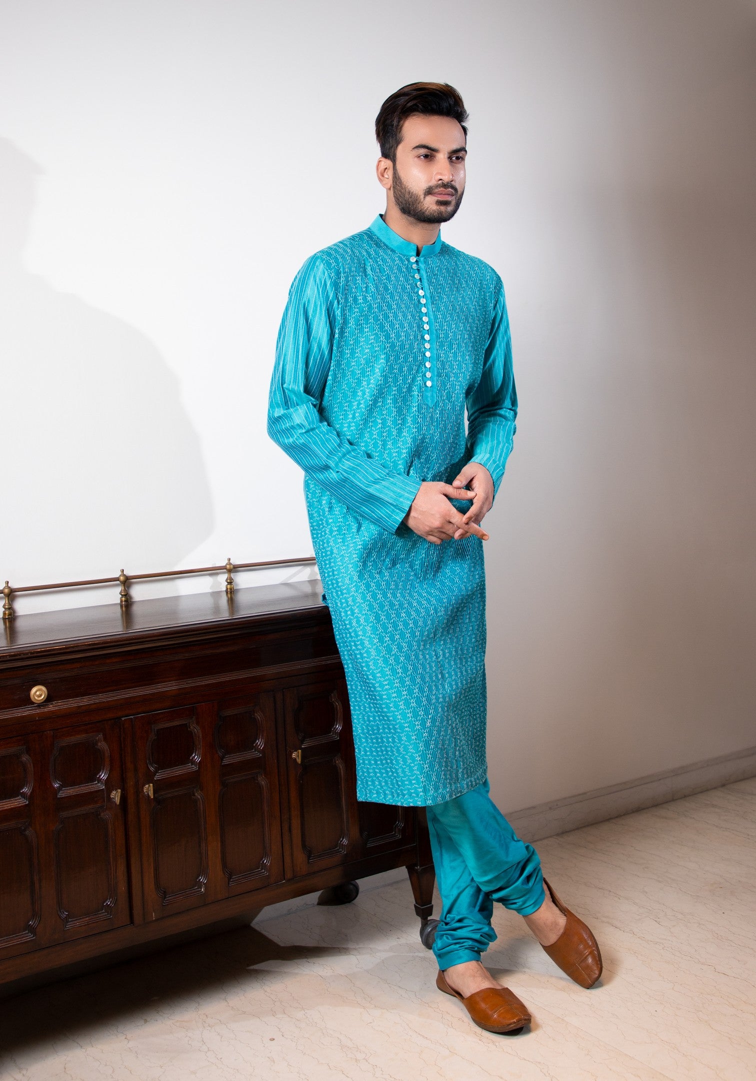 Turquoise Blue Diagonal pintuck kurta set