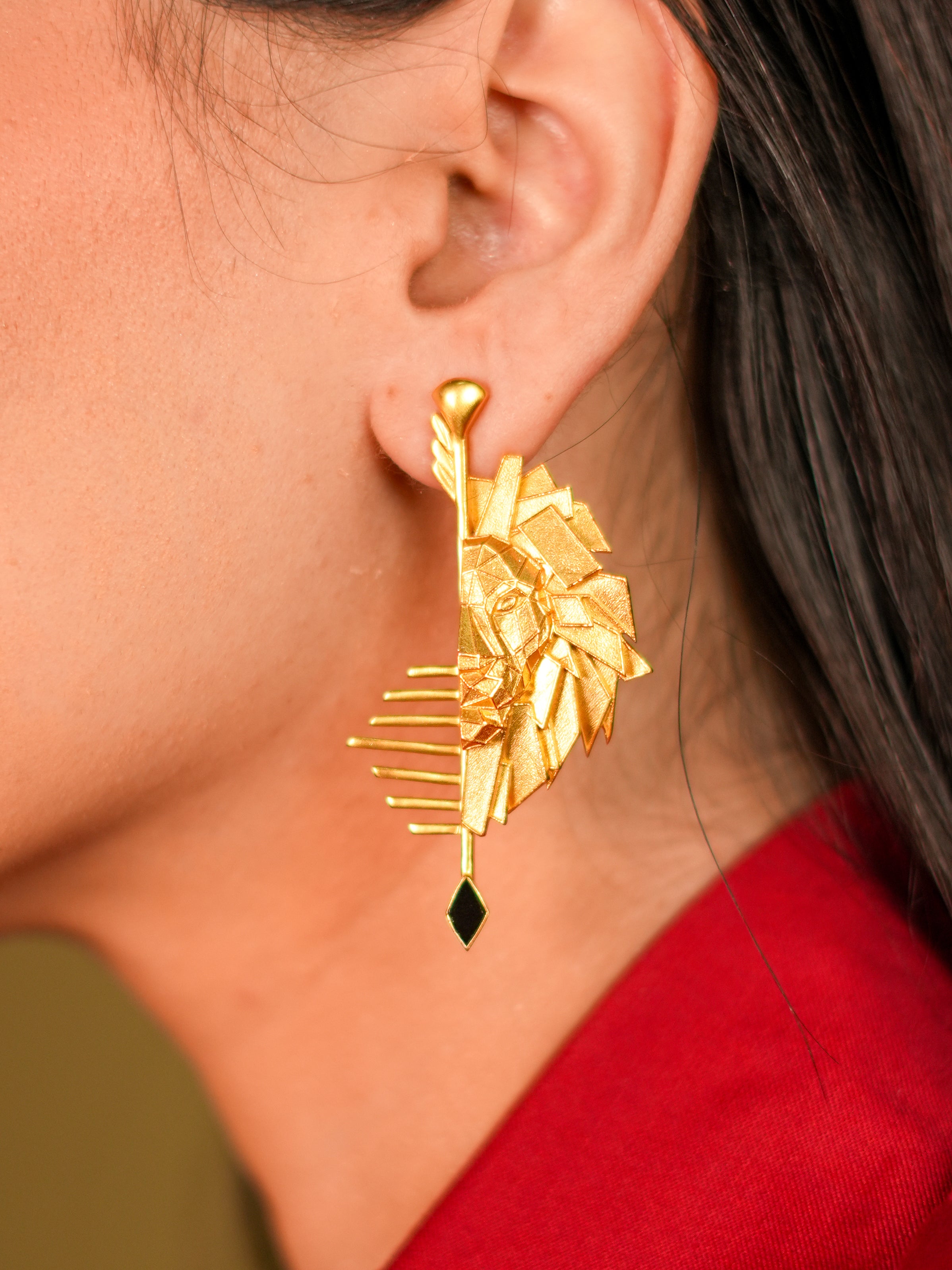 Regal Roar Studs