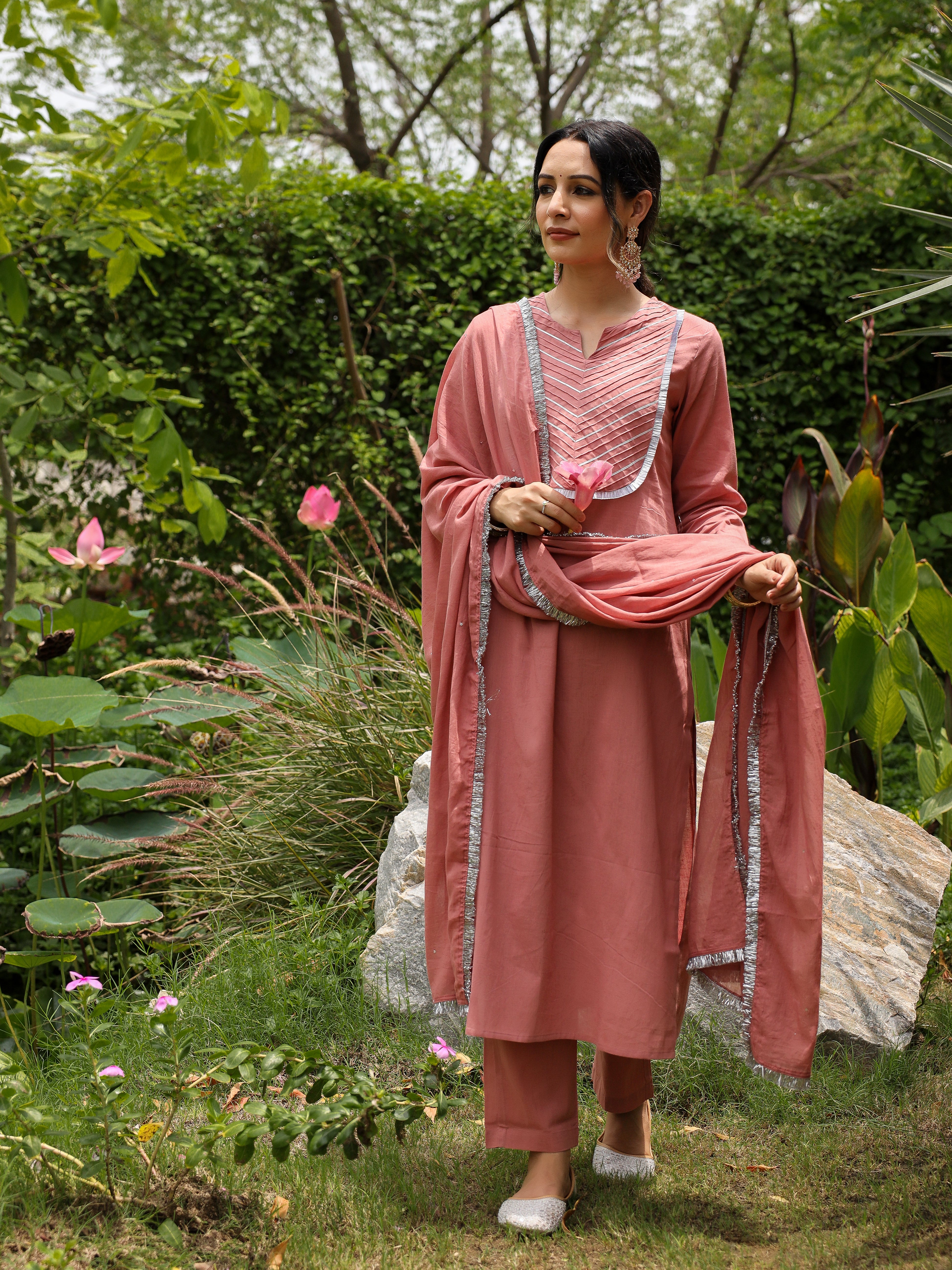 Dusty Pink mulmul cotton kurta set with trousers and dupatta