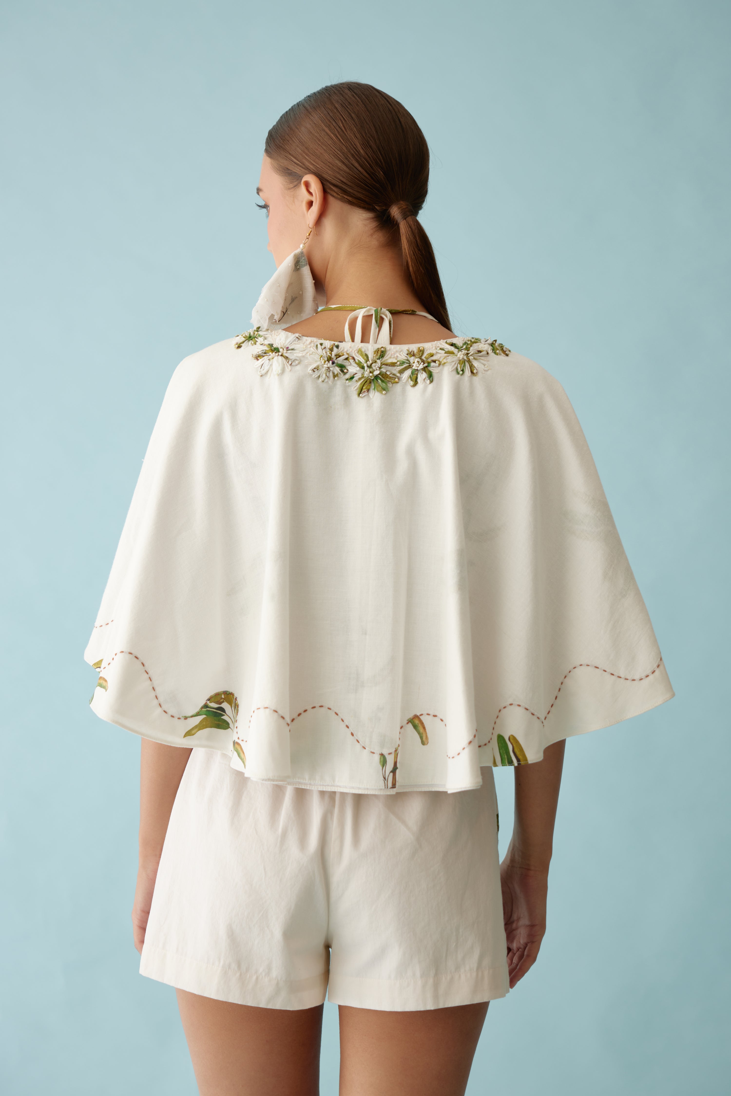 Cream fabric ribbon embroidered flower reversible cape